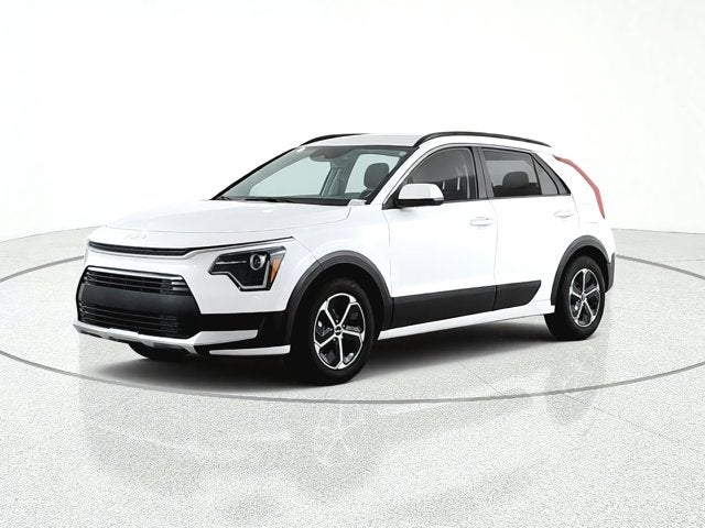 2025 Kia Niro LX