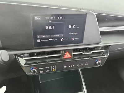 2025 Kia Niro LX