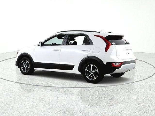 2025 Kia Niro LX