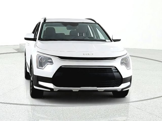 2025 Kia Niro LX