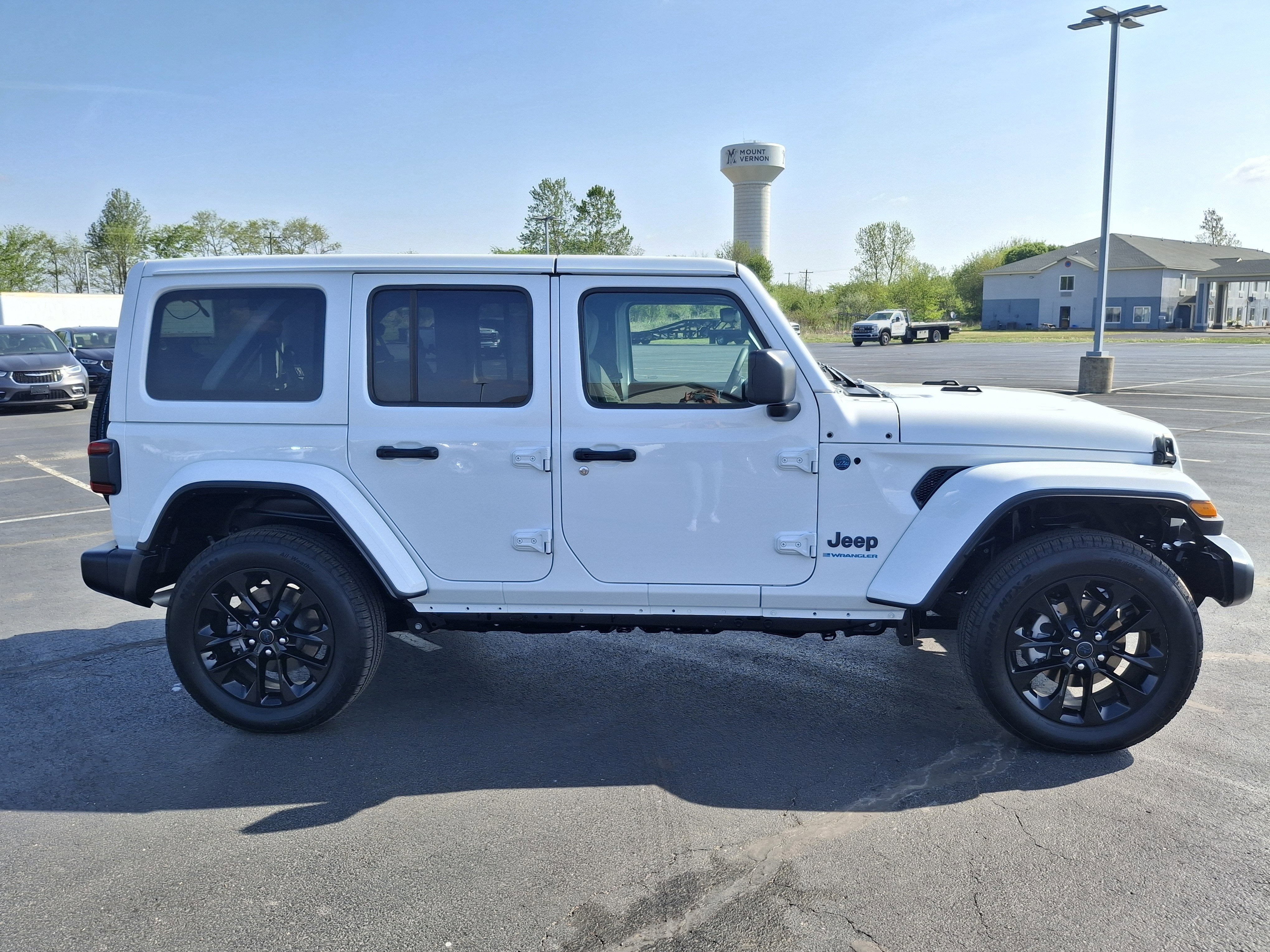 2025 Jeep Wrangler 4xe Sahara