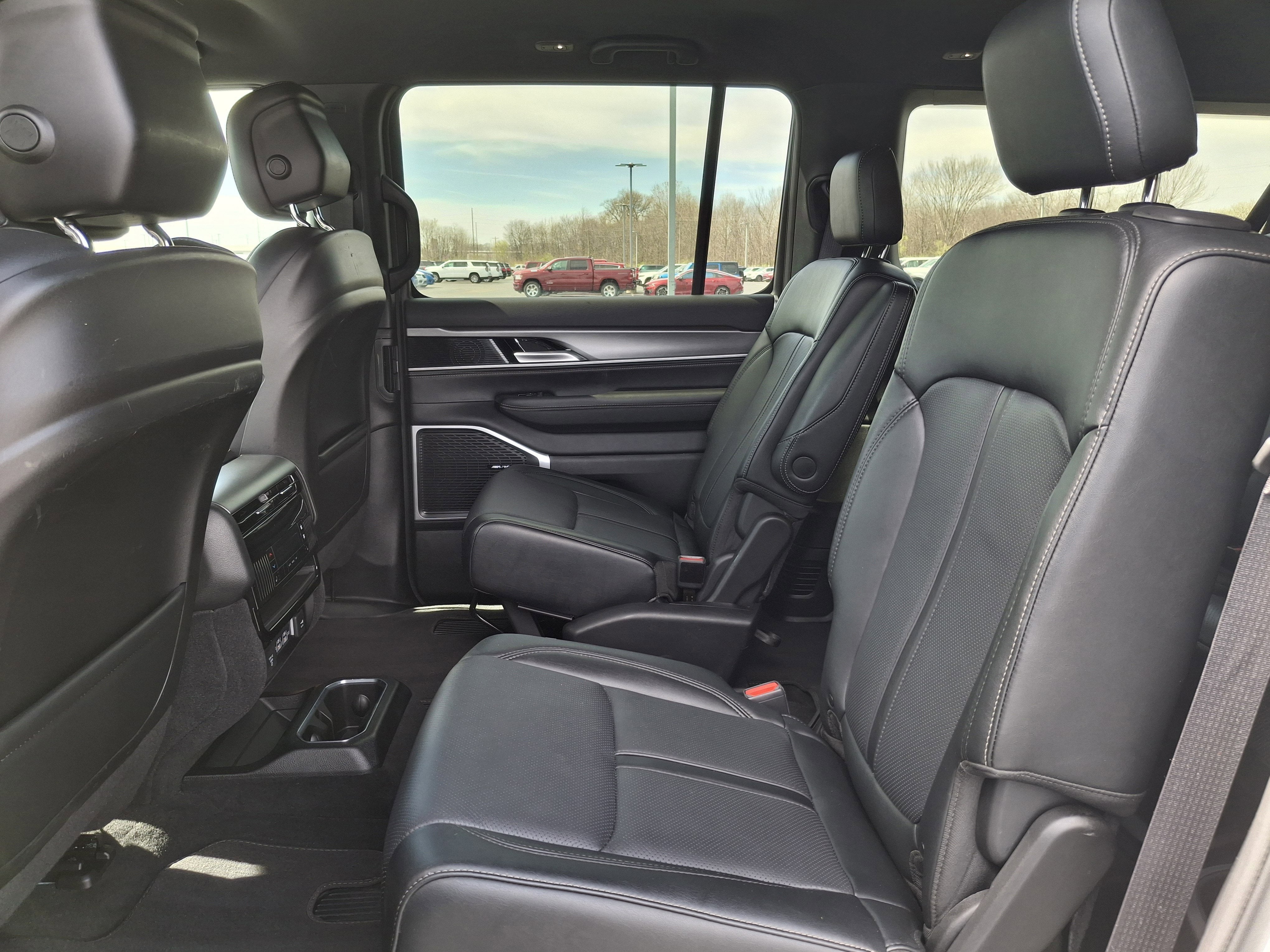 2025 Jeep Wagoneer L Series II