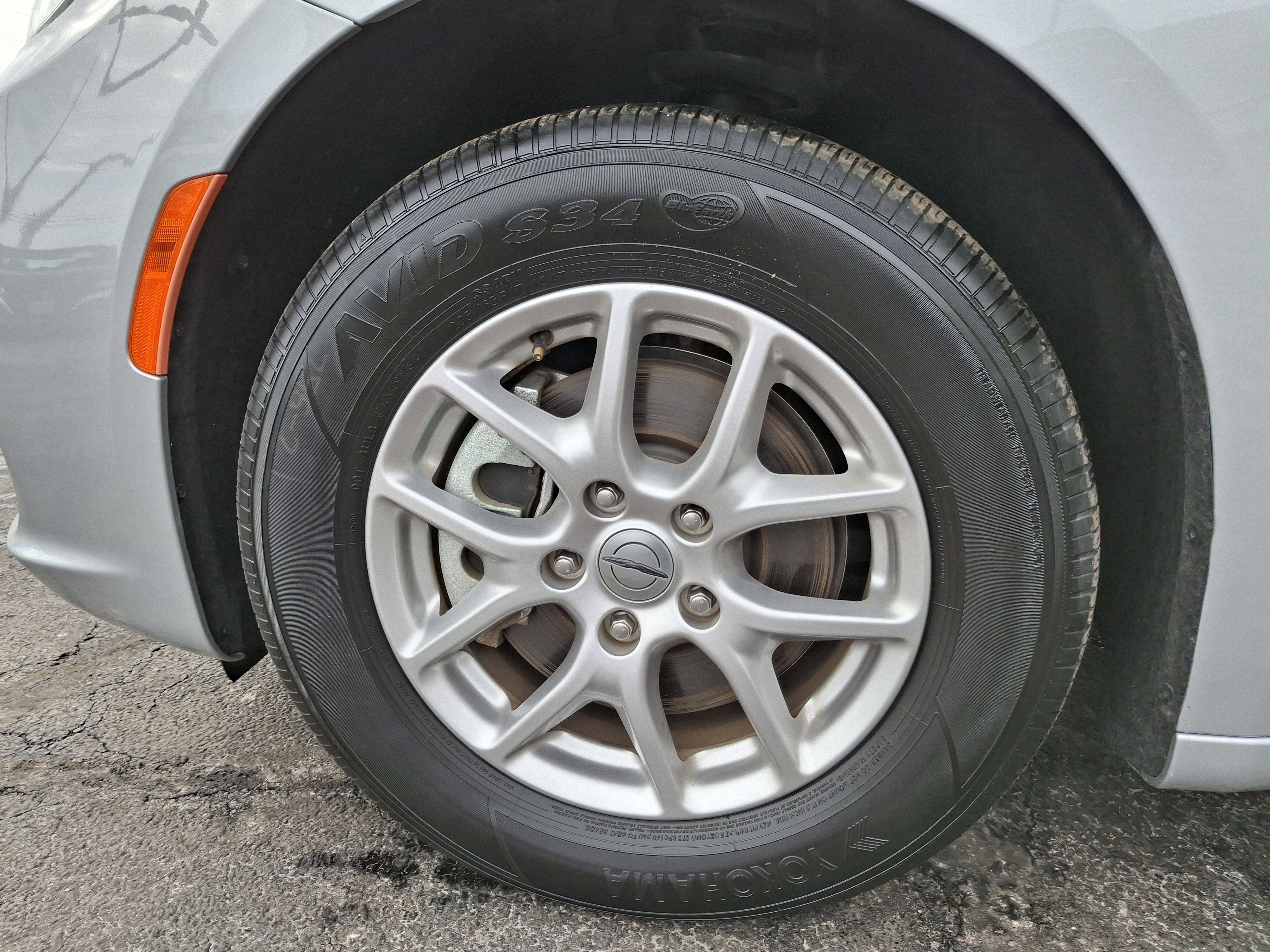 2024 Chrysler Pacifica Touring L