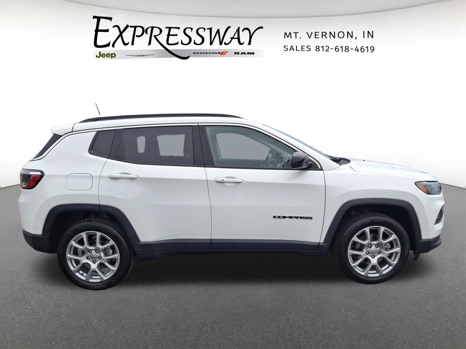 2022 Jeep Compass Latitude Lux