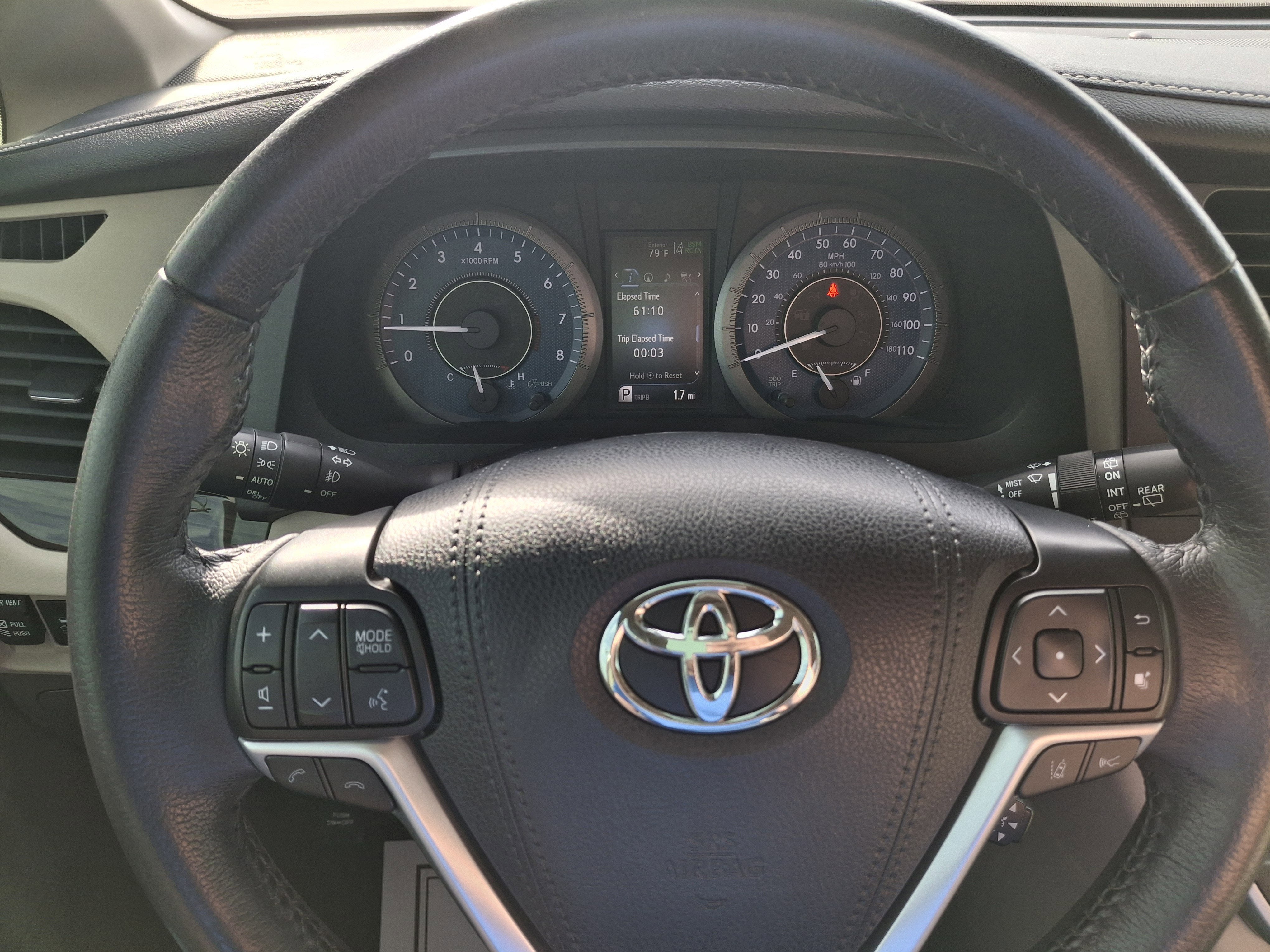 2020 Toyota Sienna Base