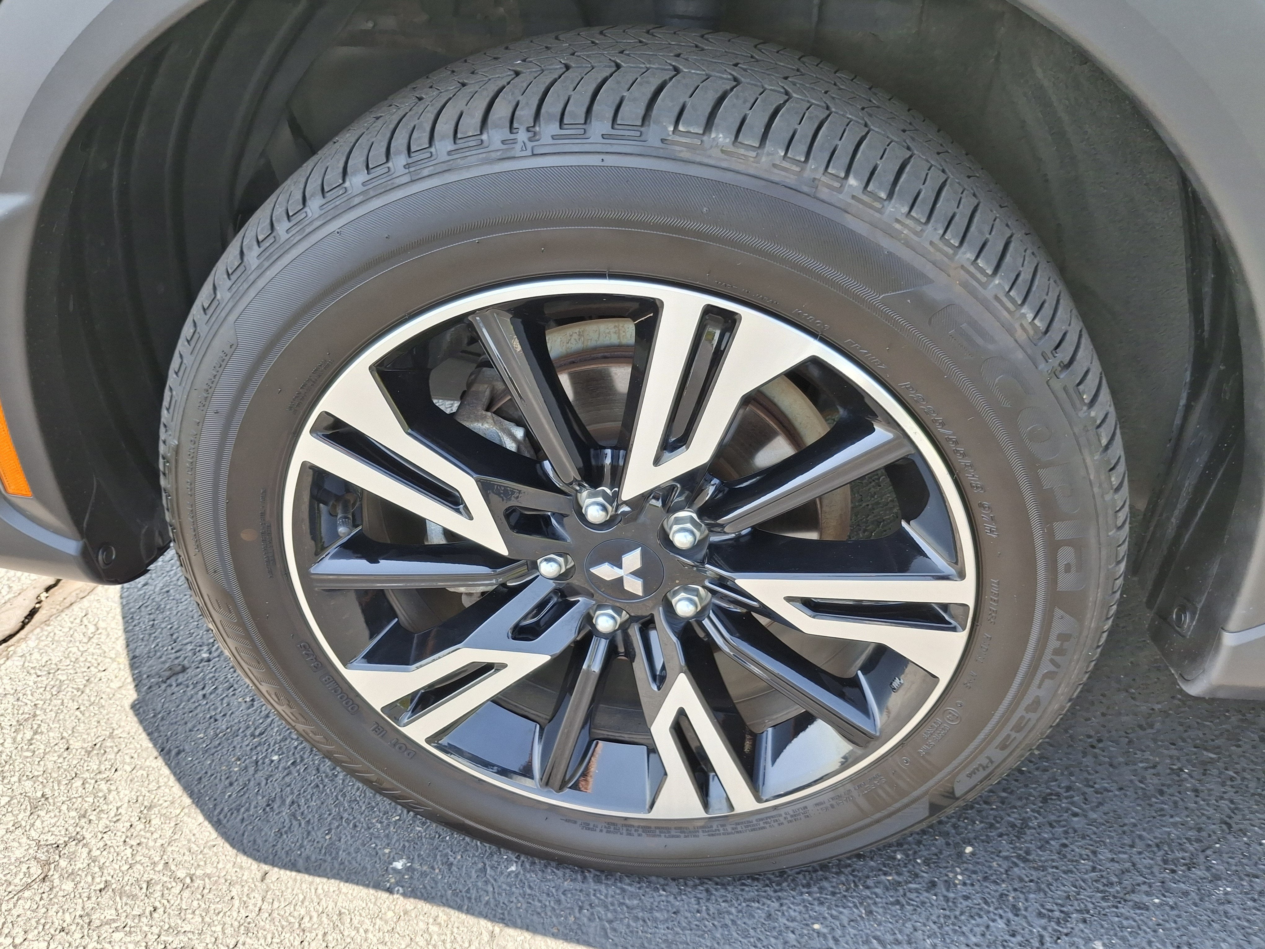 2026 Mitsubishi Eclipse Cross Base