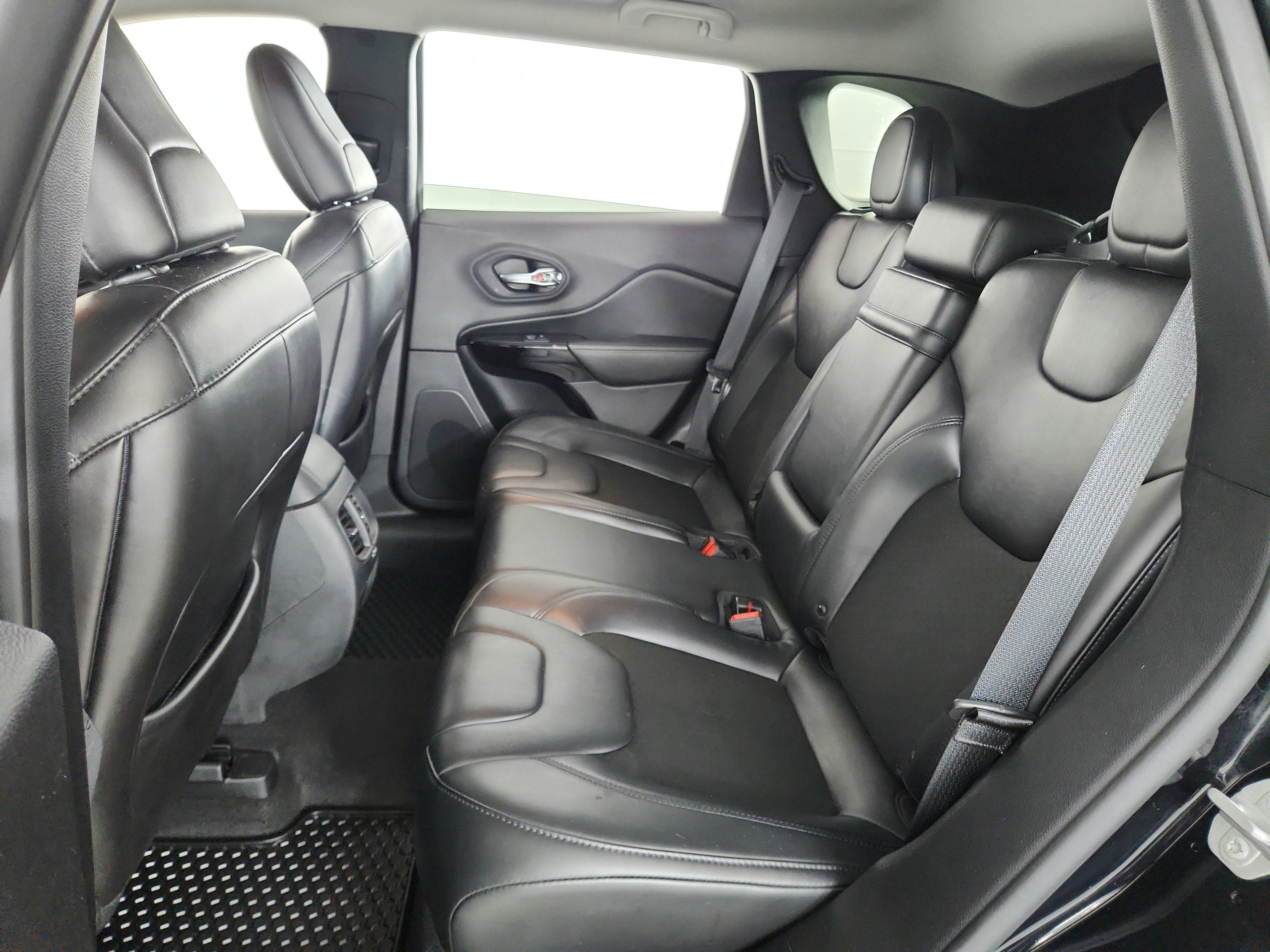 2019 Jeep Cherokee Altitude