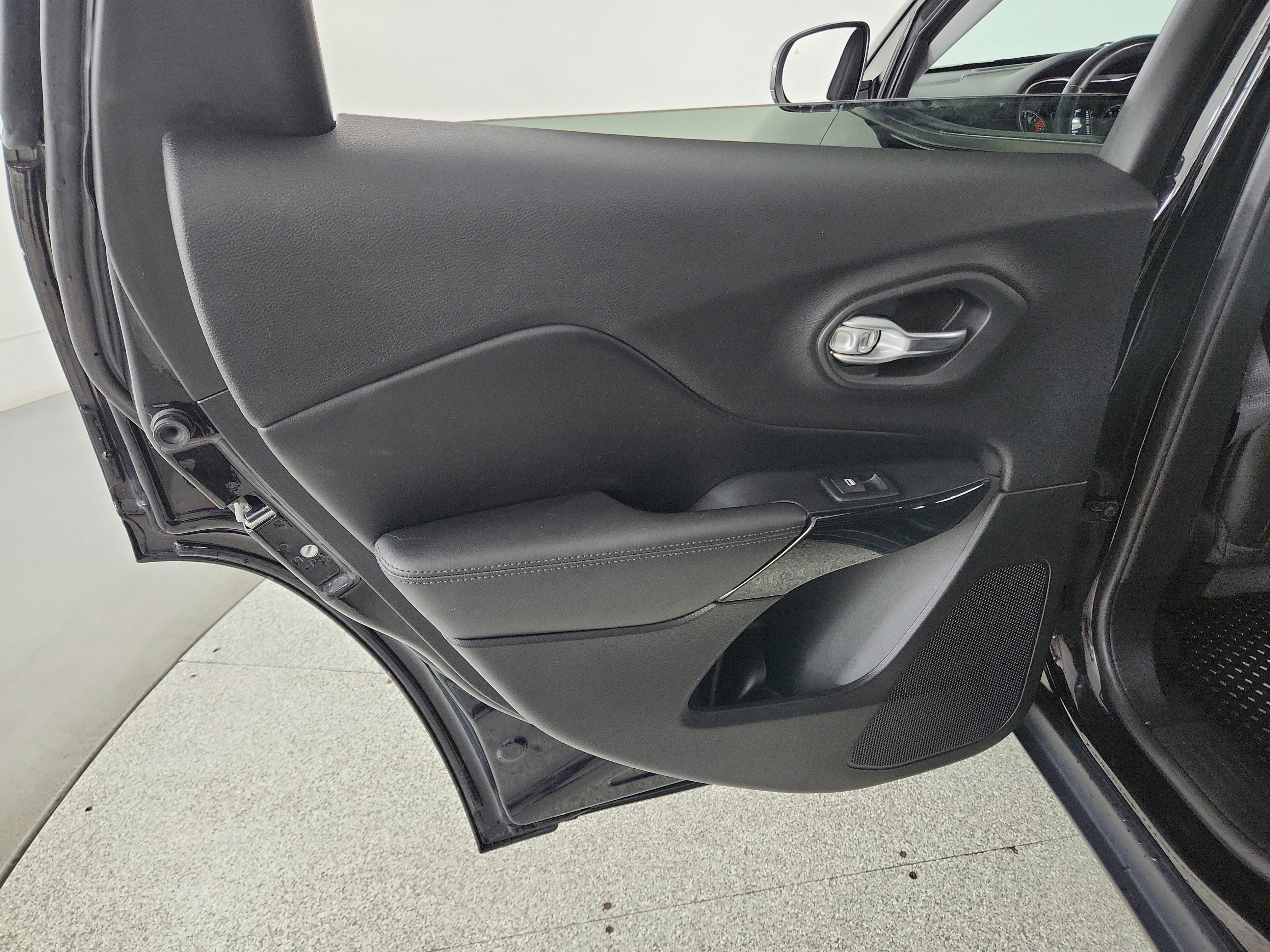 2019 Jeep Cherokee Altitude