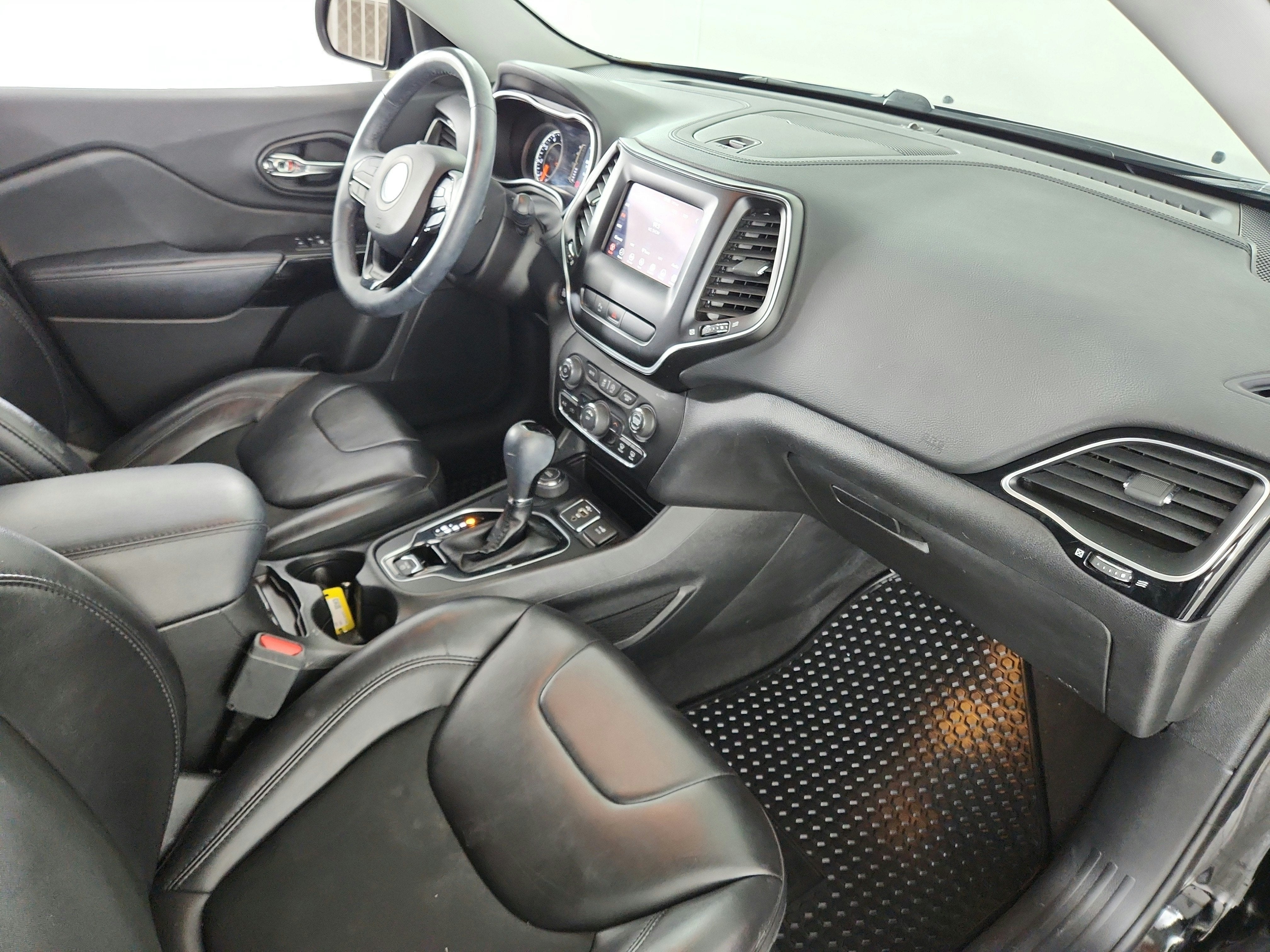 2019 Jeep Cherokee Altitude