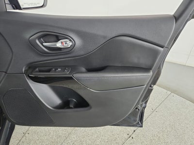 2019 Jeep Cherokee Altitude