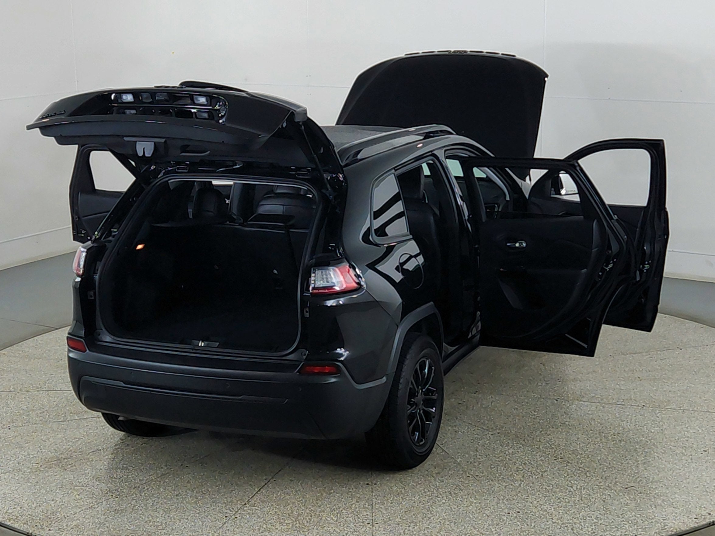 2023 Jeep Cherokee Altitude Lux