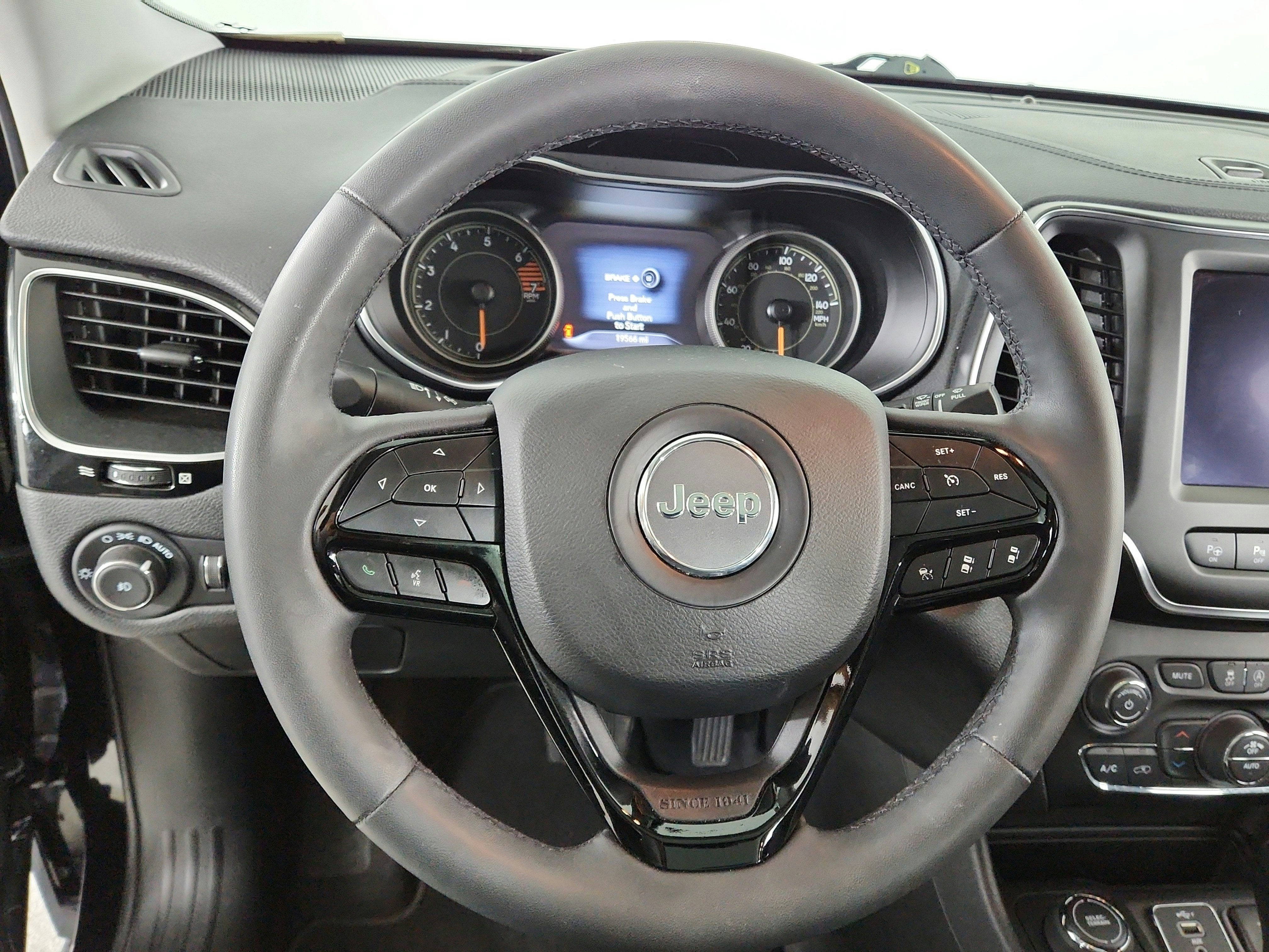 2023 Jeep Cherokee Altitude Lux