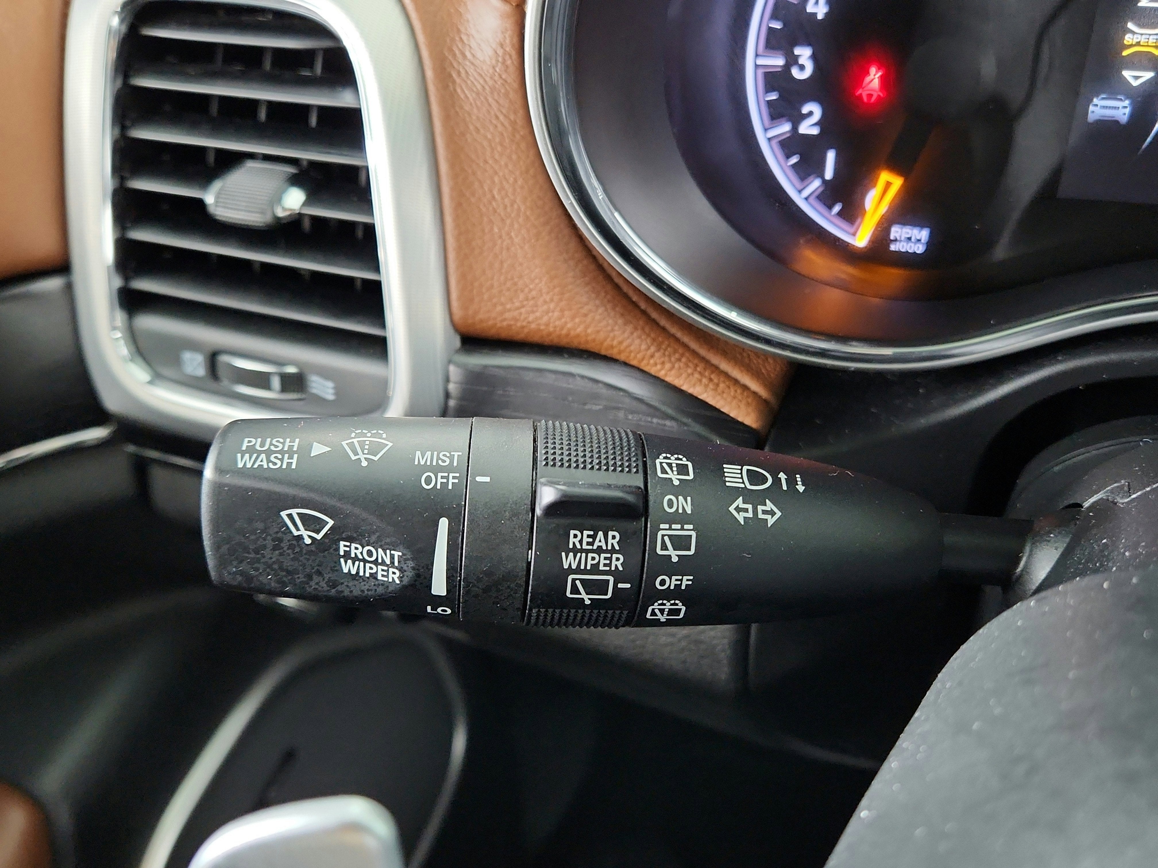 2019 Jeep Grand Cherokee Summit