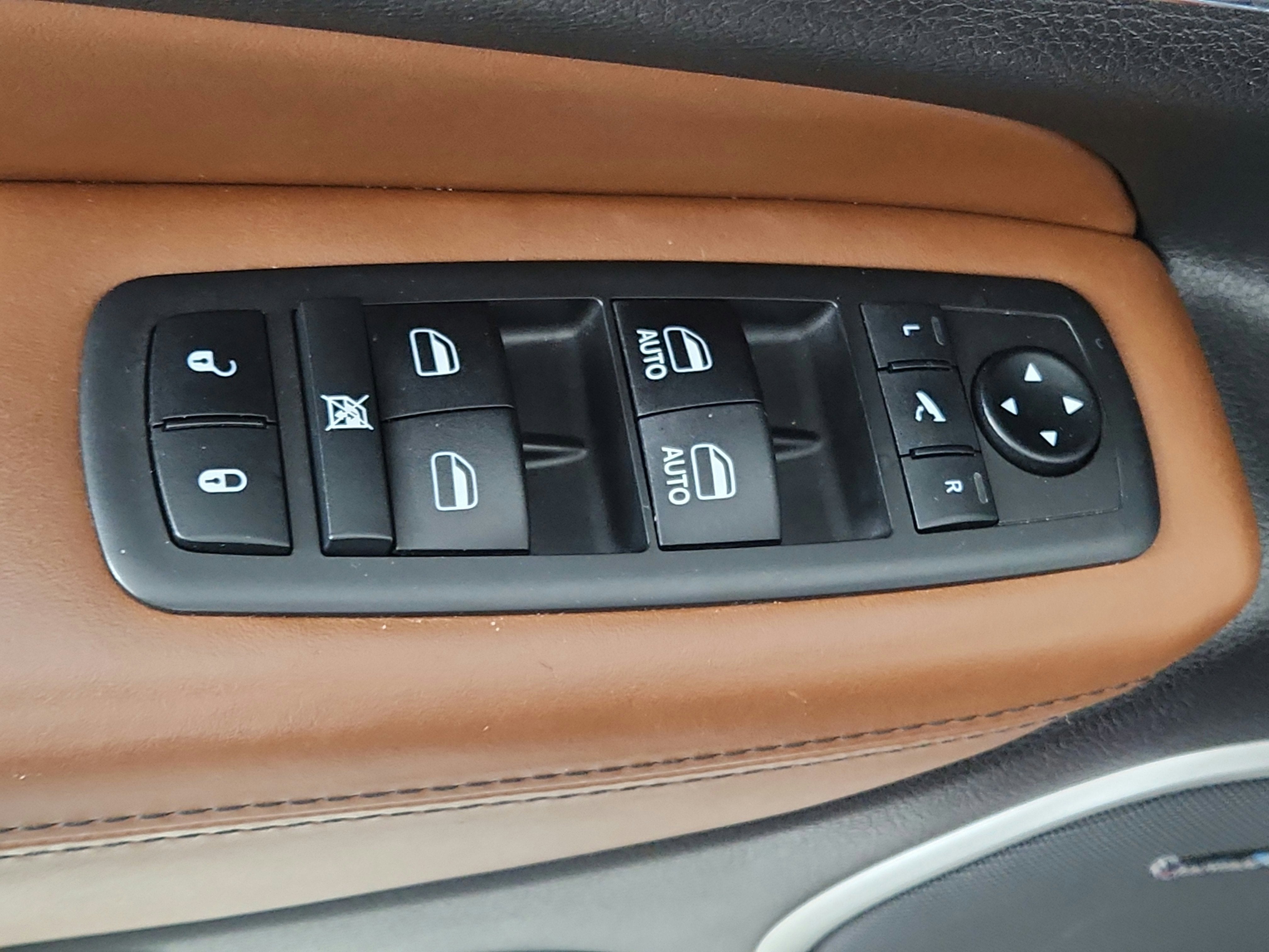 2019 Jeep Grand Cherokee Summit