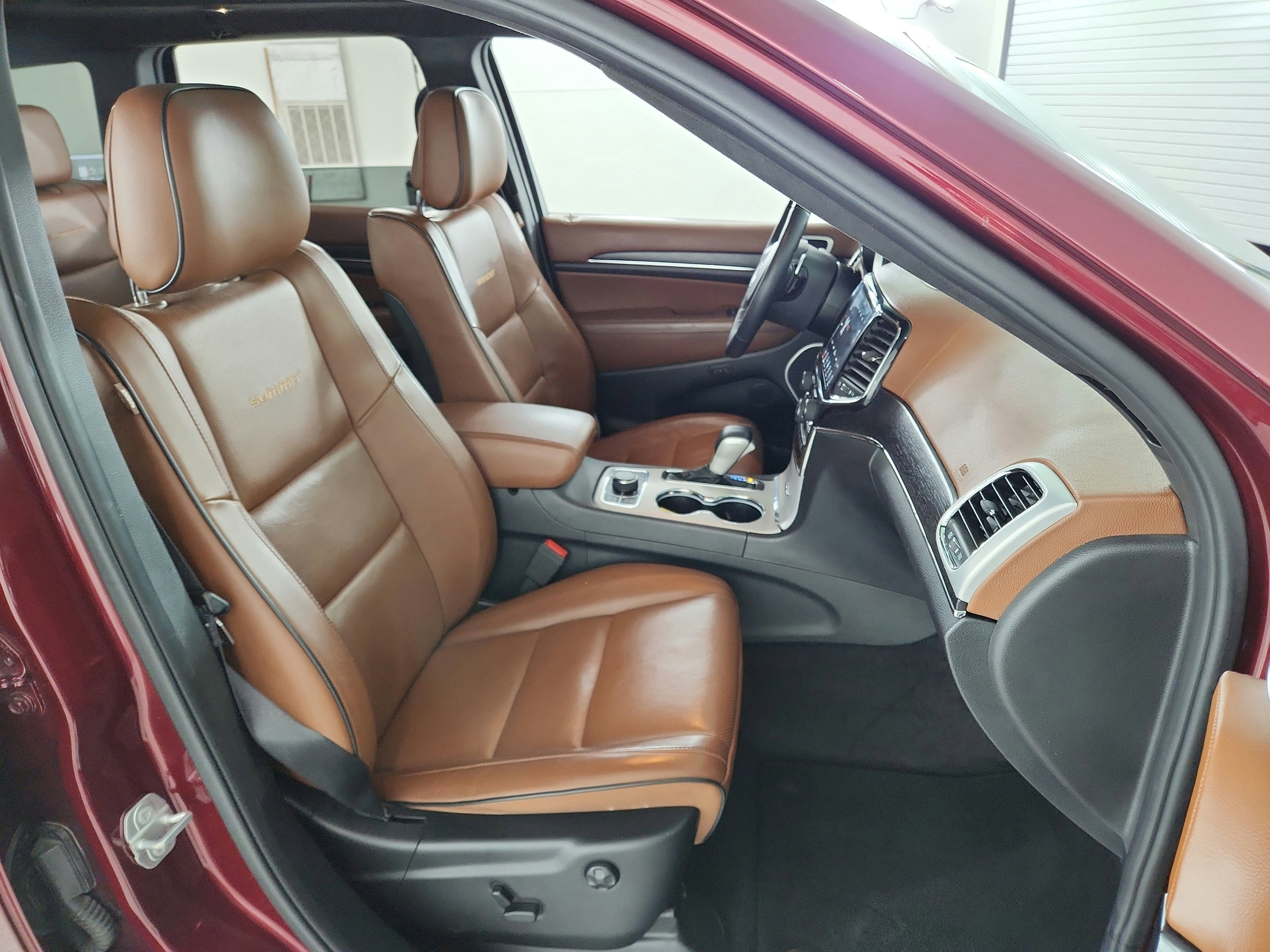 2019 Jeep Grand Cherokee Summit