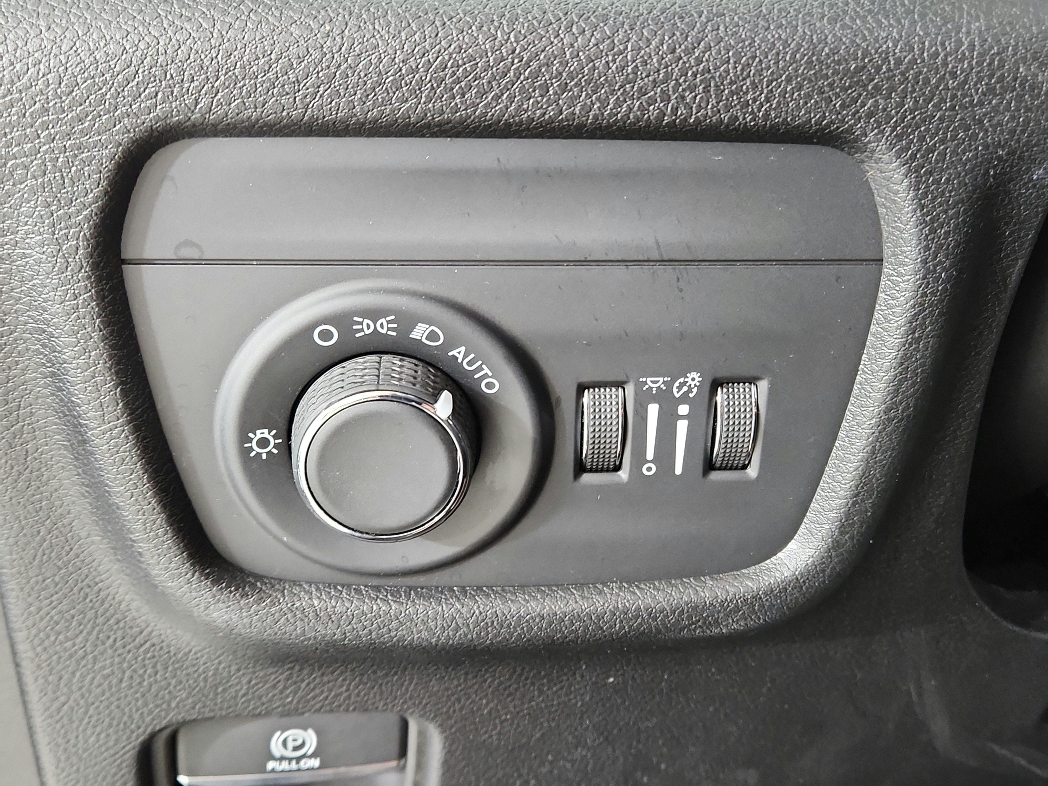 2025 Jeep Grand Cherokee Altitude 4x4