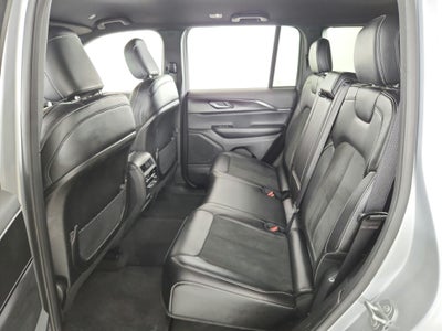 2025 Jeep Grand Cherokee Altitude 4x4