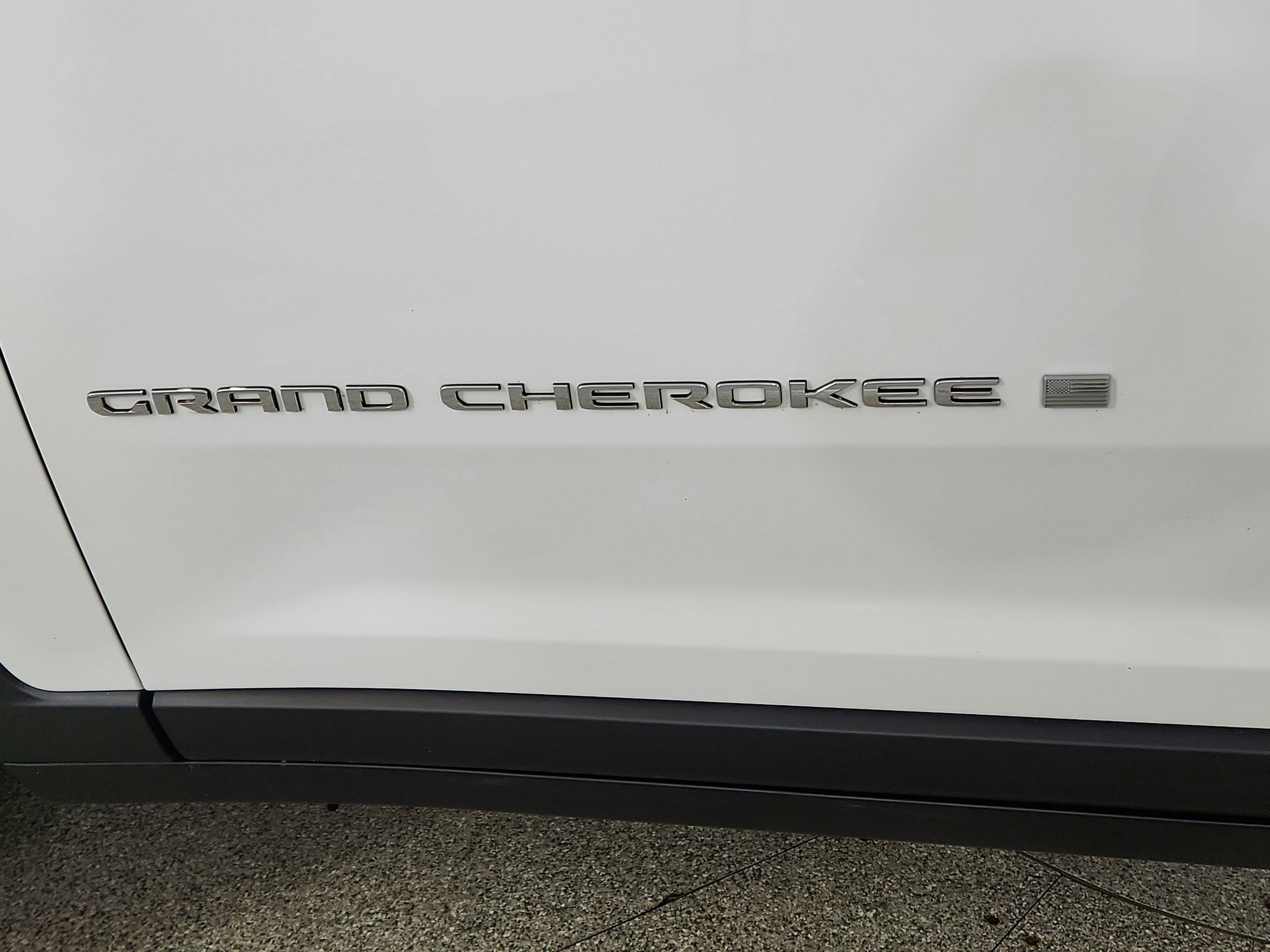 2023 Jeep Grand Cherokee Laredo