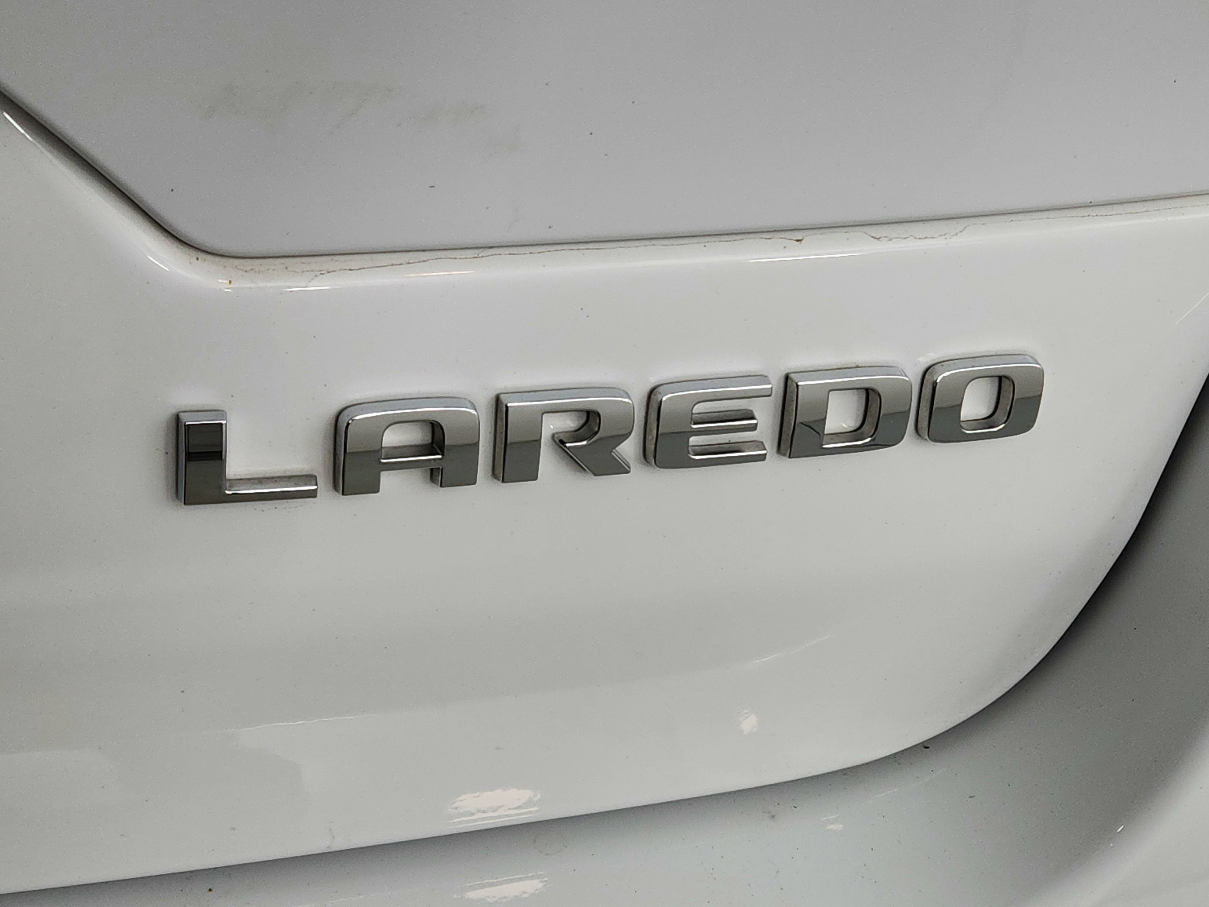2023 Jeep Grand Cherokee Laredo