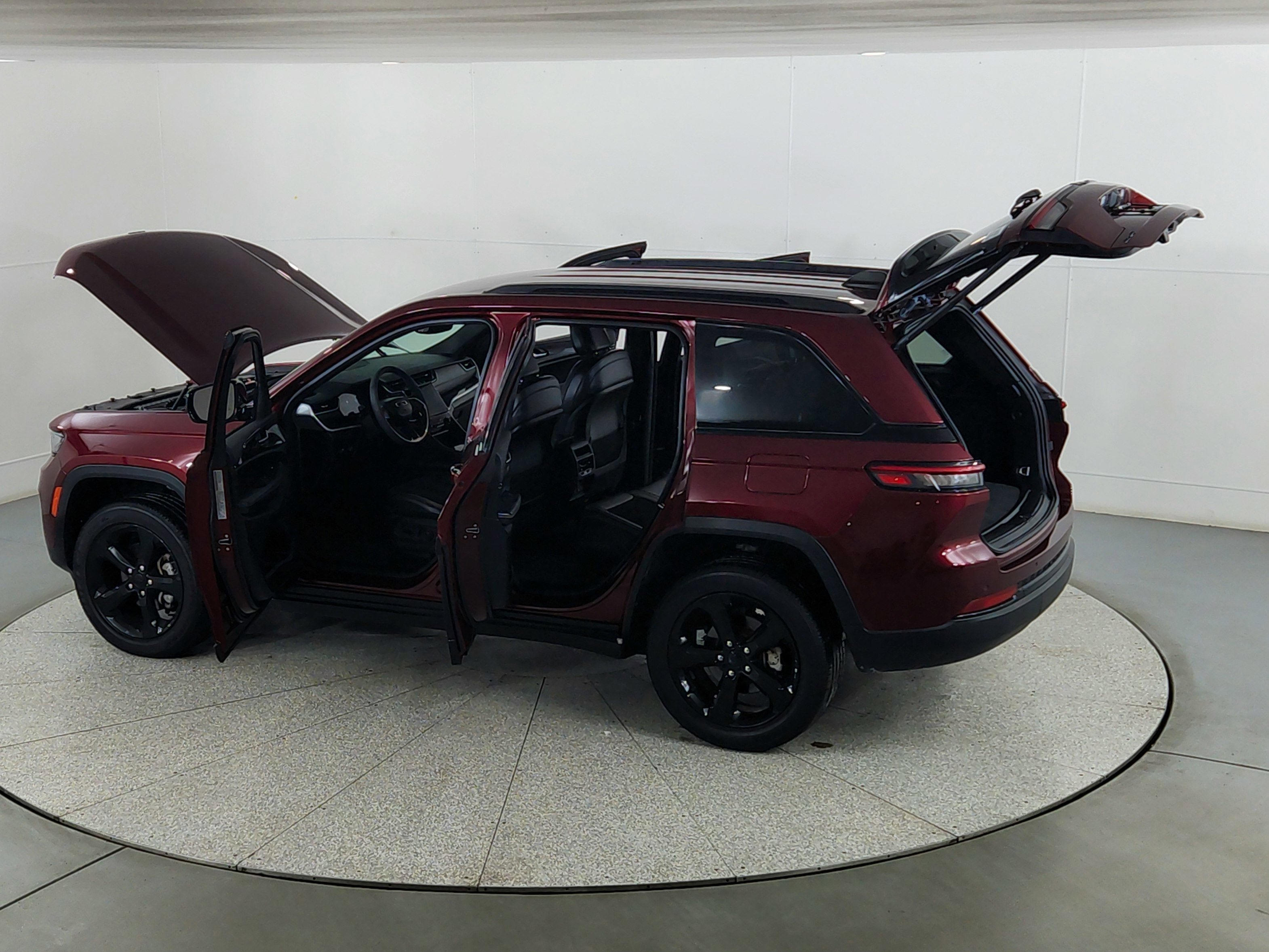 2023 Jeep Grand Cherokee Altitude