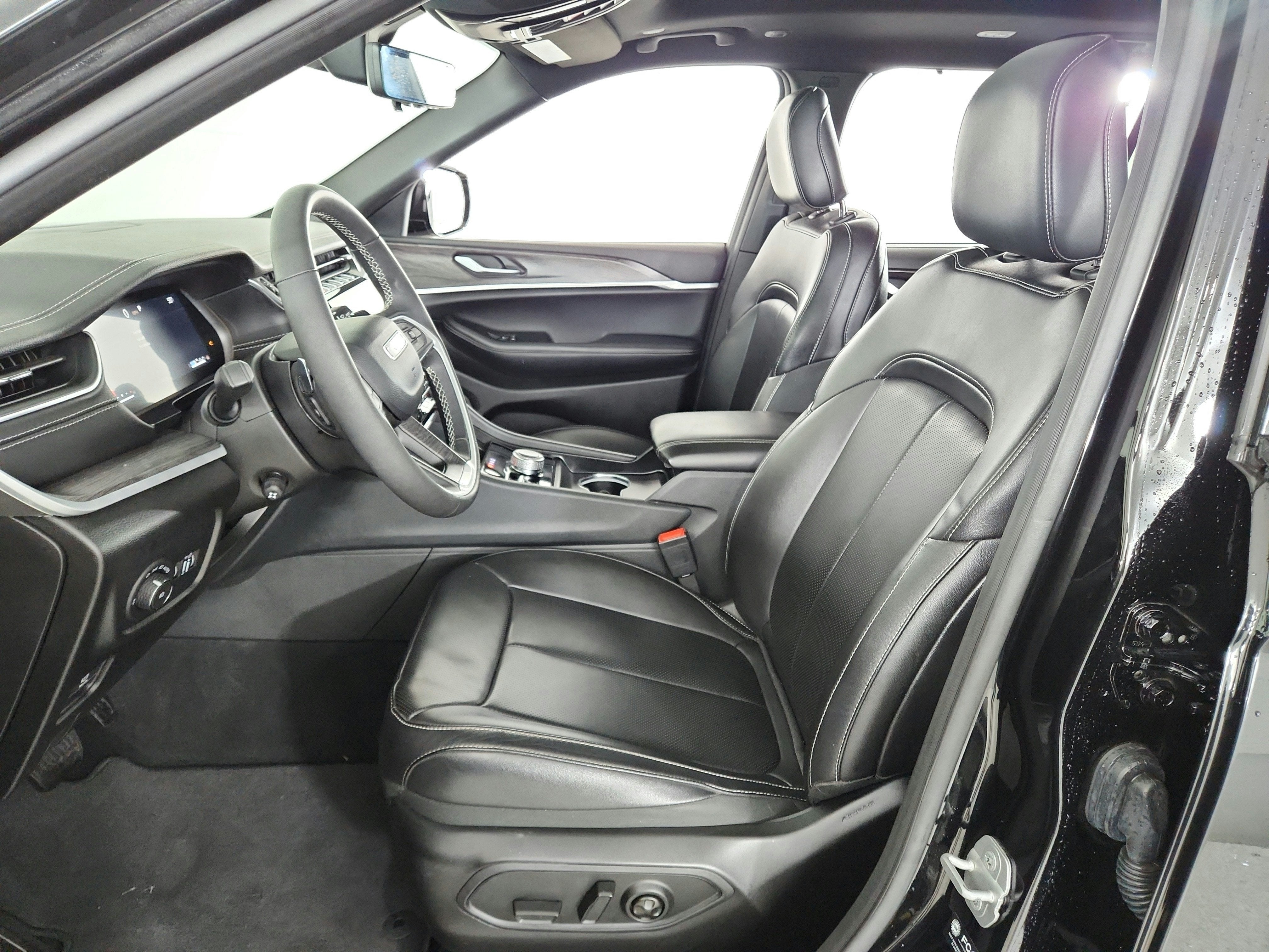 2025 Jeep Grand Cherokee L Limited 4x4