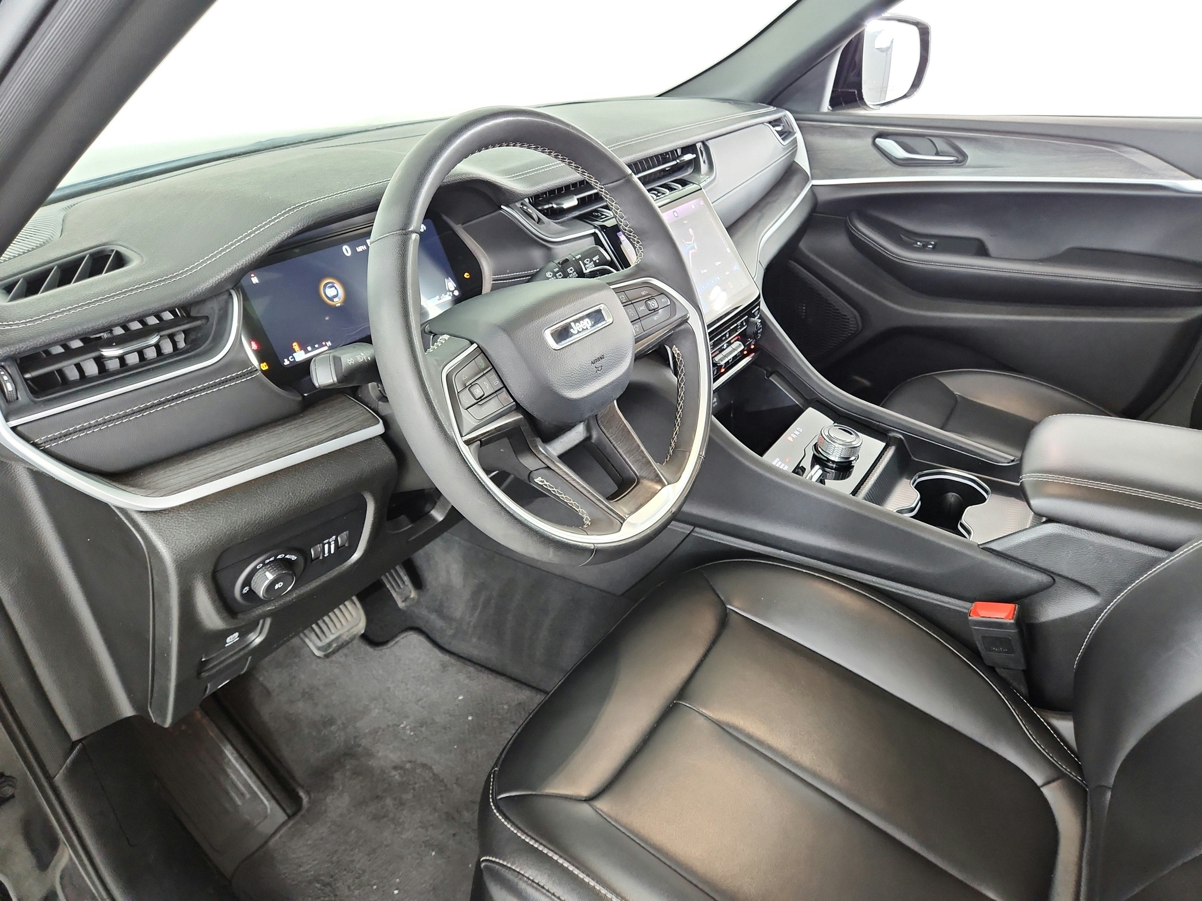 2025 Jeep Grand Cherokee L Limited 4x4