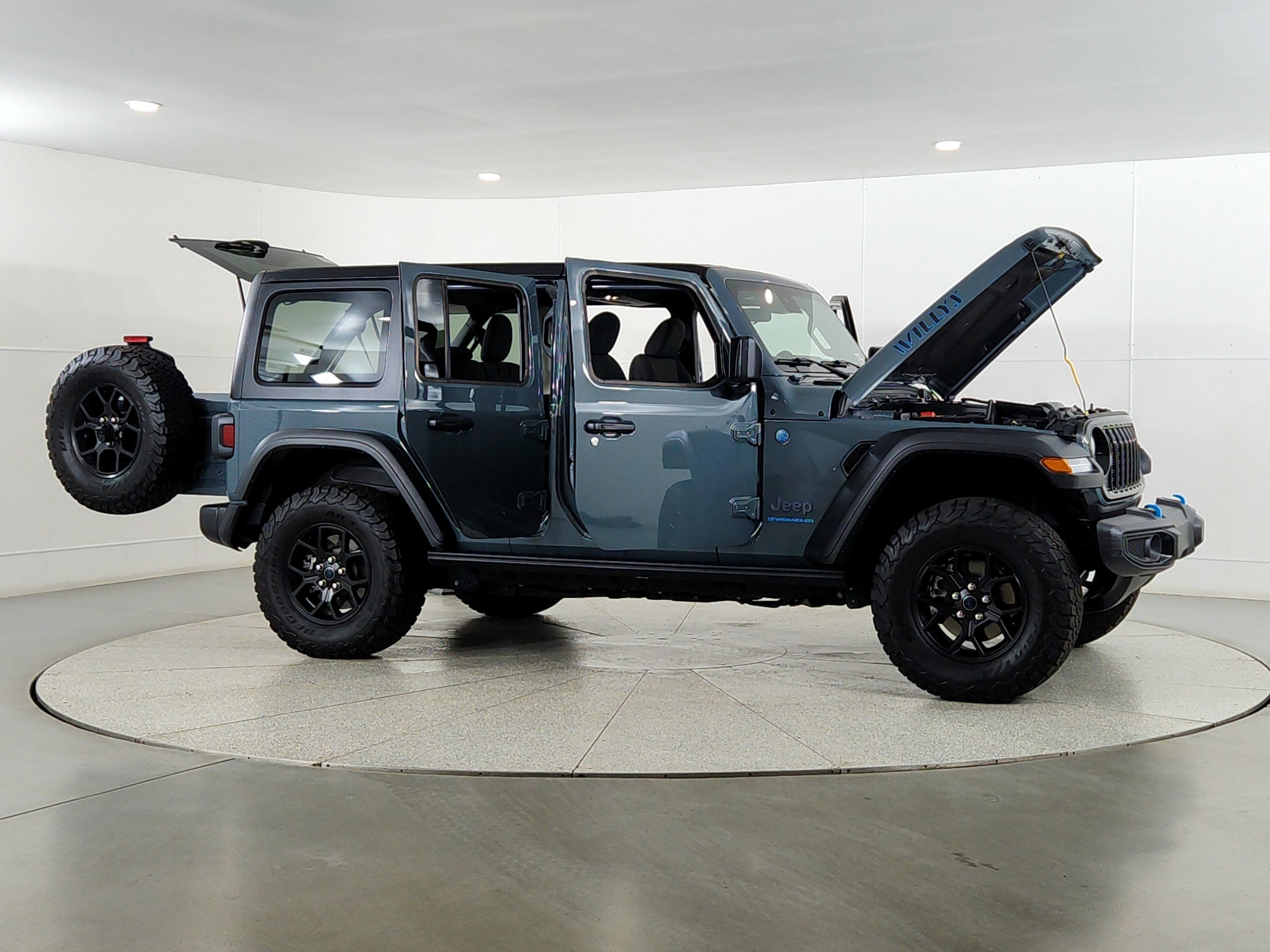 2024 Jeep Wrangler 4xe Willys