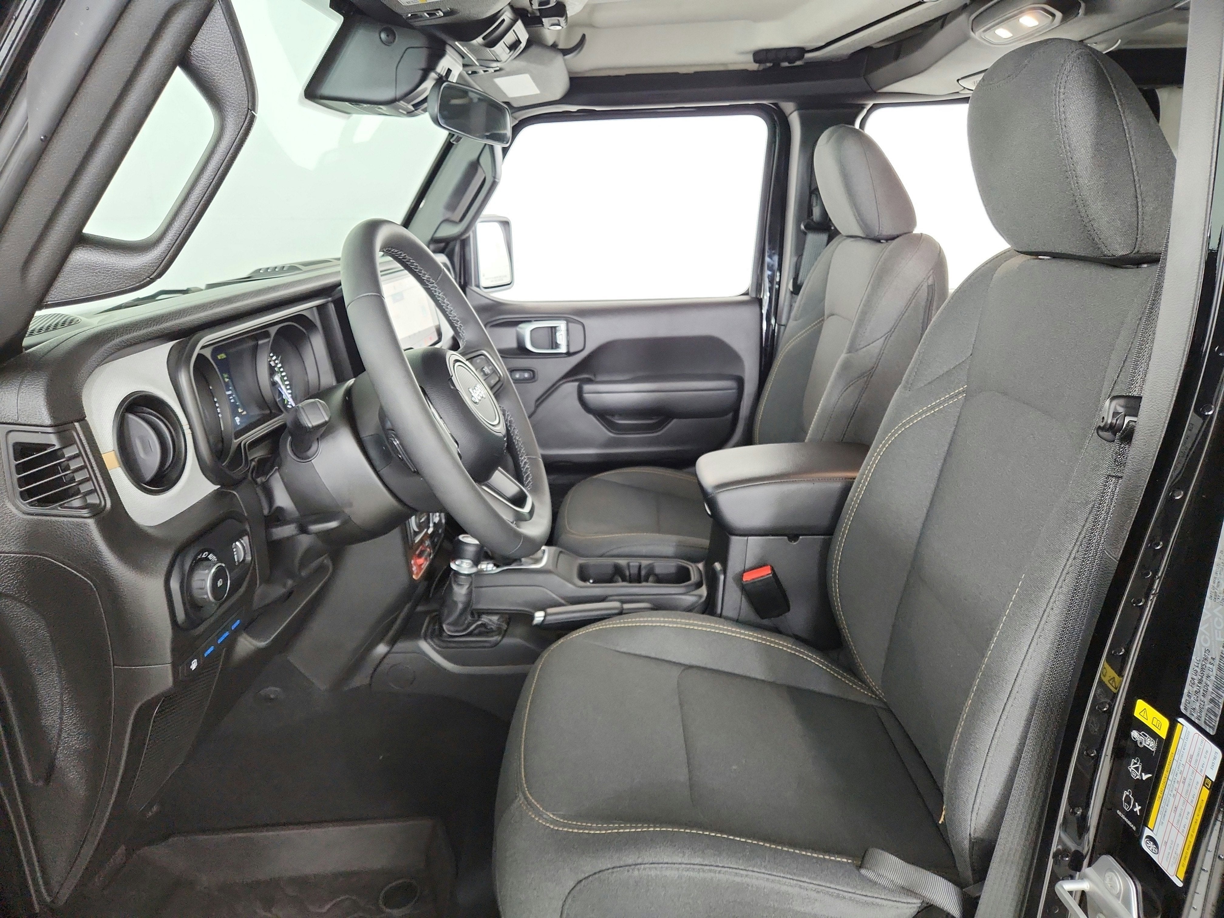 2025 Jeep Wrangler 4xe Willys