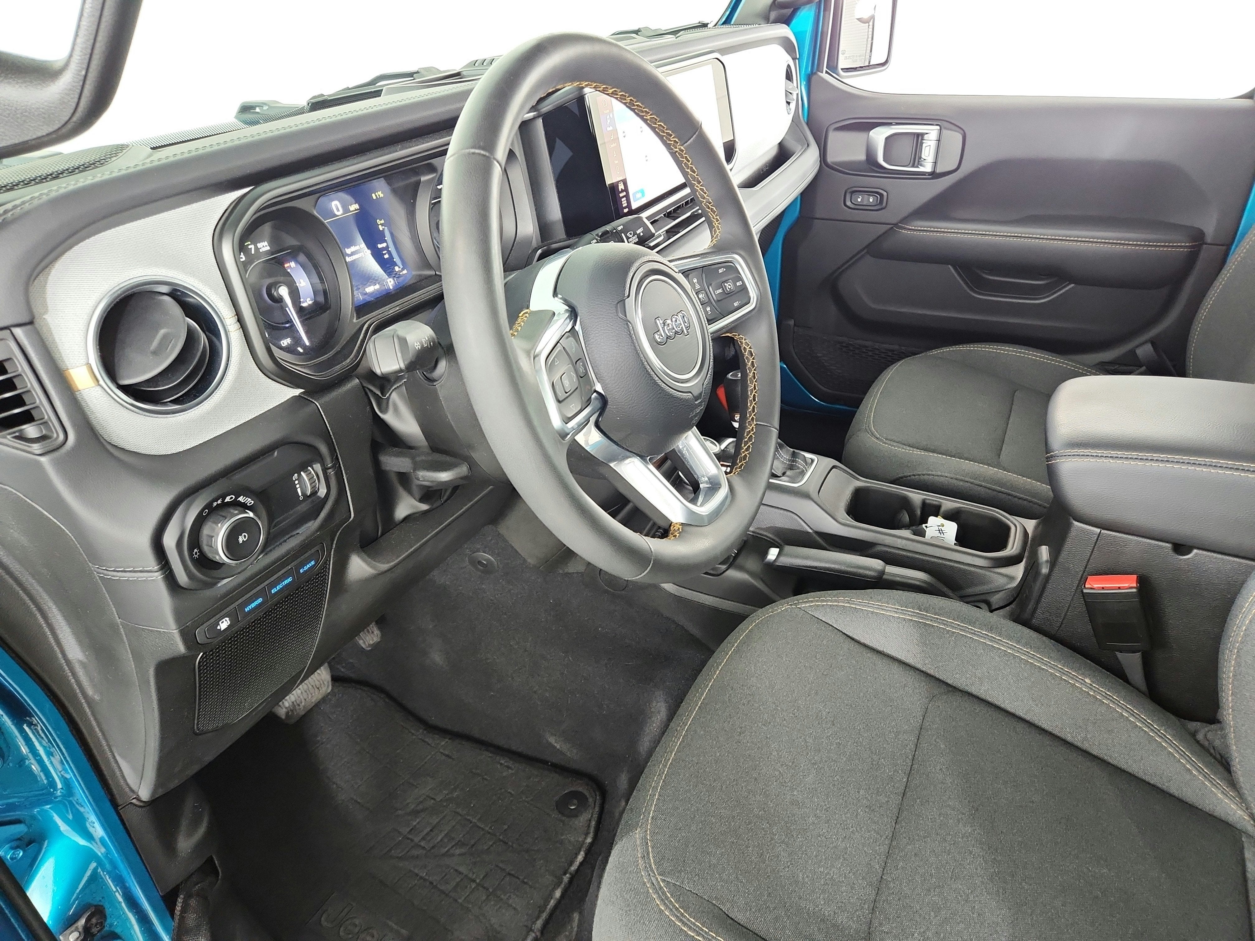 2024 Jeep Wrangler 4xe Sahara 4x4