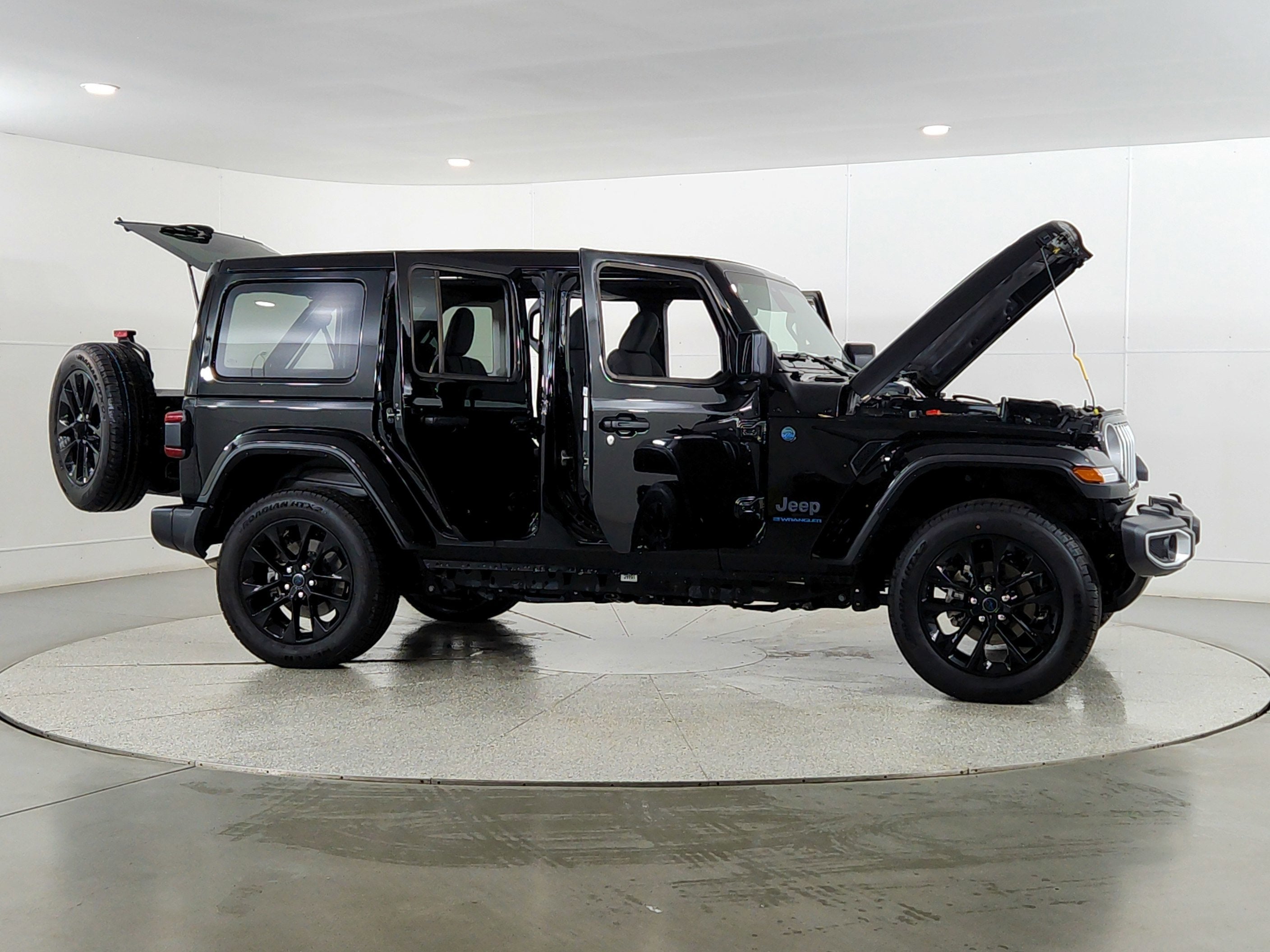 2025 Jeep Wrangler 4xe Sahara