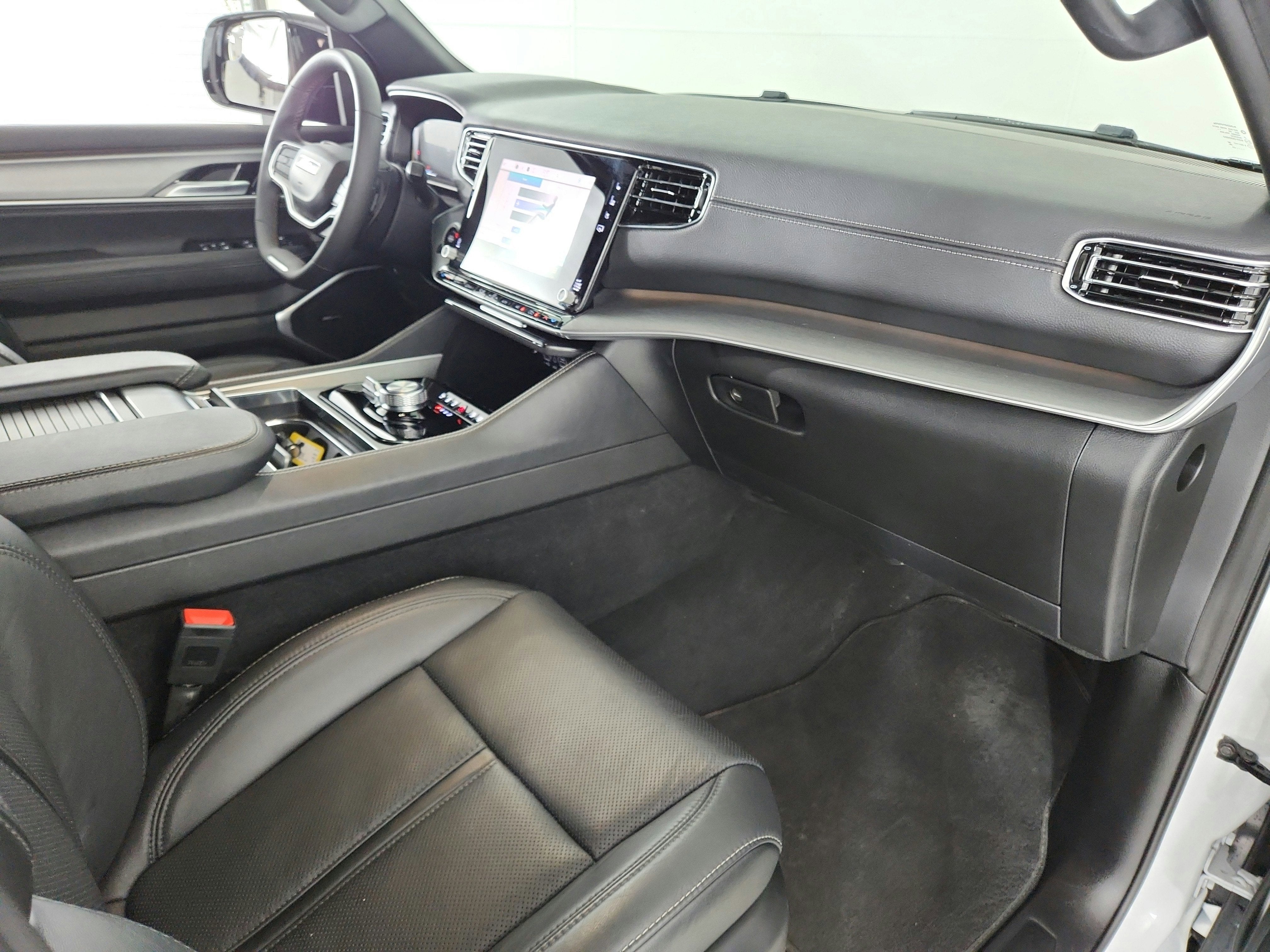 2025 Jeep Wagoneer L Series II