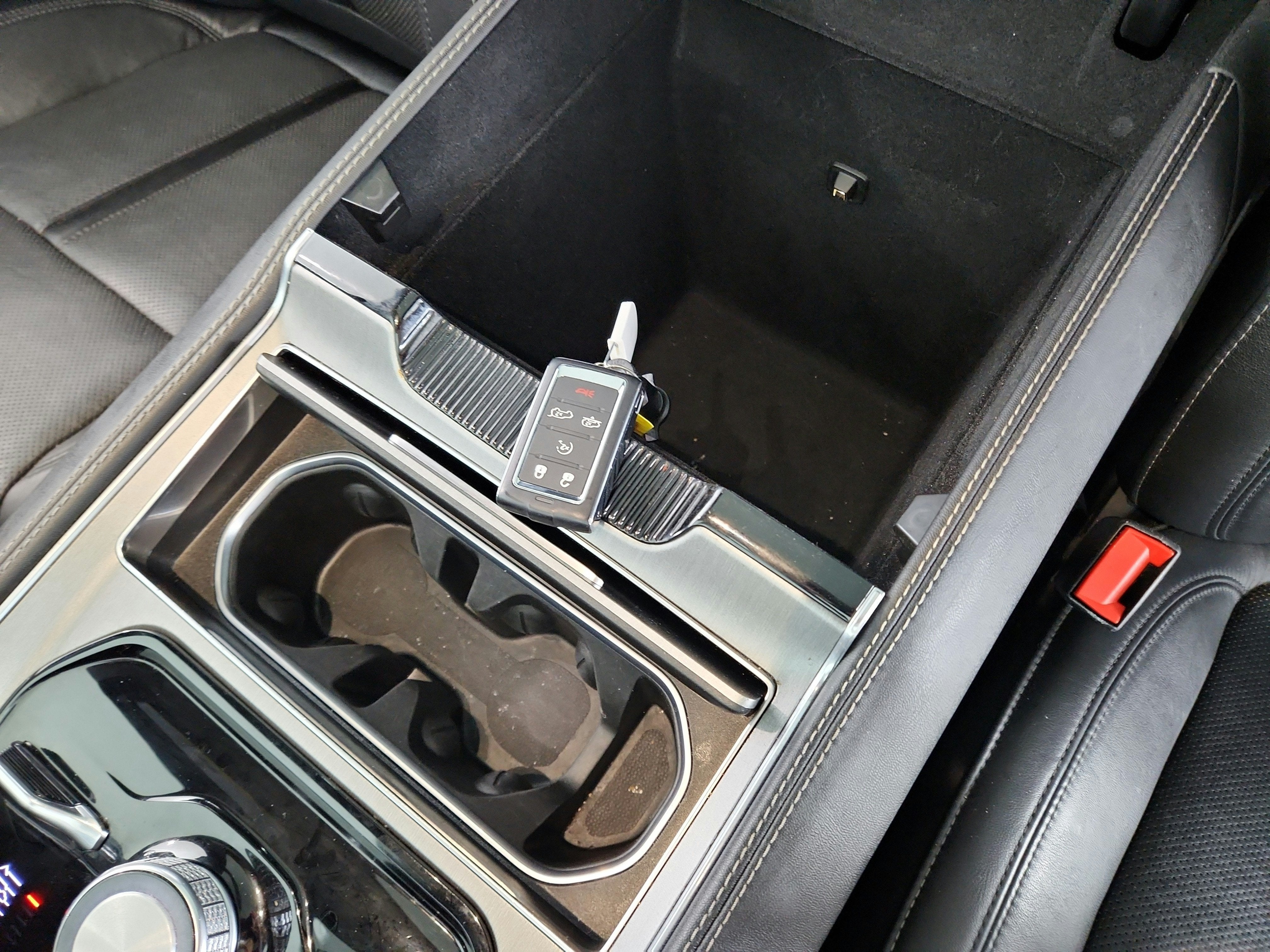 2024 Jeep Wagoneer Series II Carbide 4x4