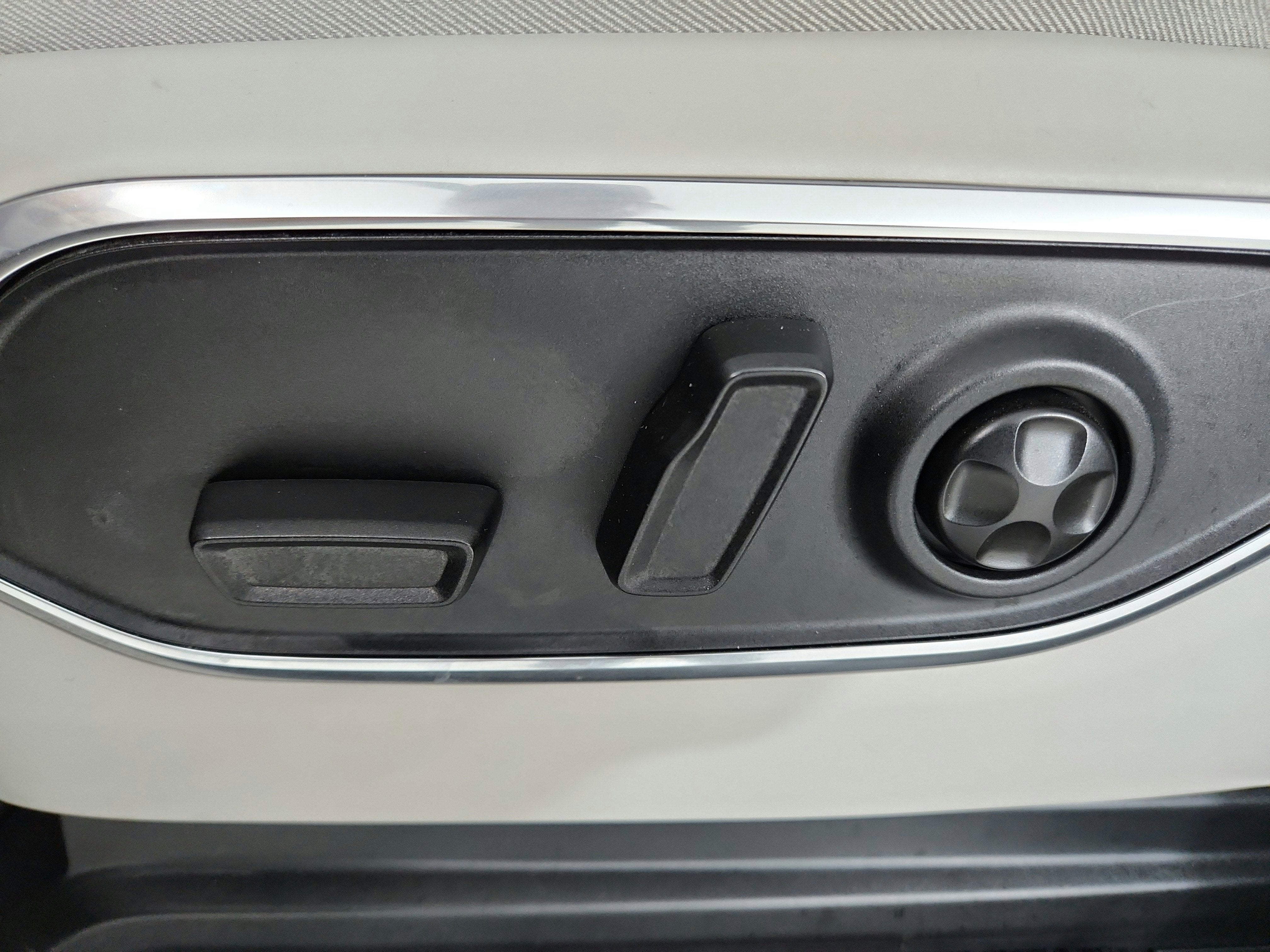 2023 Jeep Wagoneer Series III