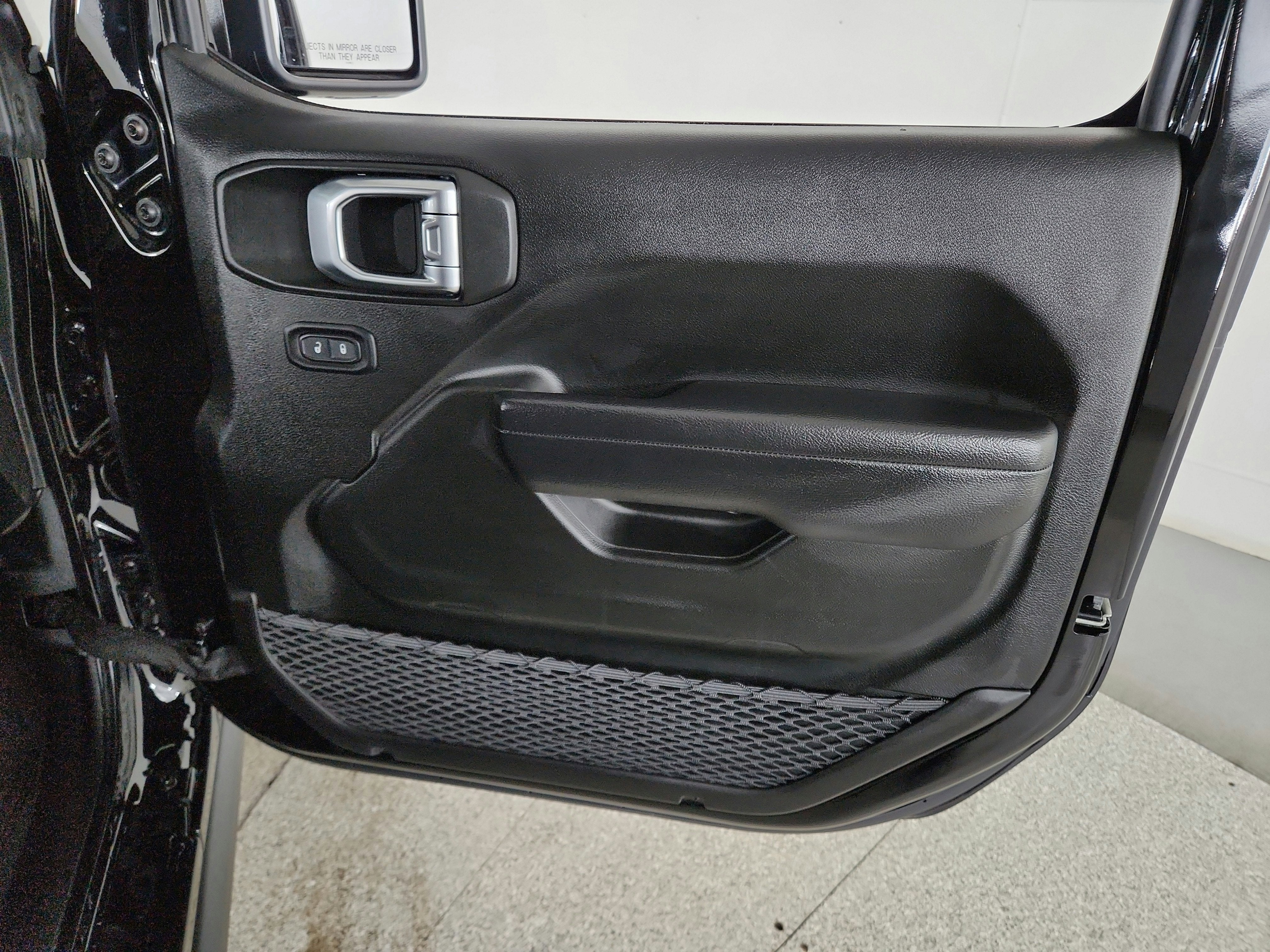 2024 Jeep Gladiator Nighthawk