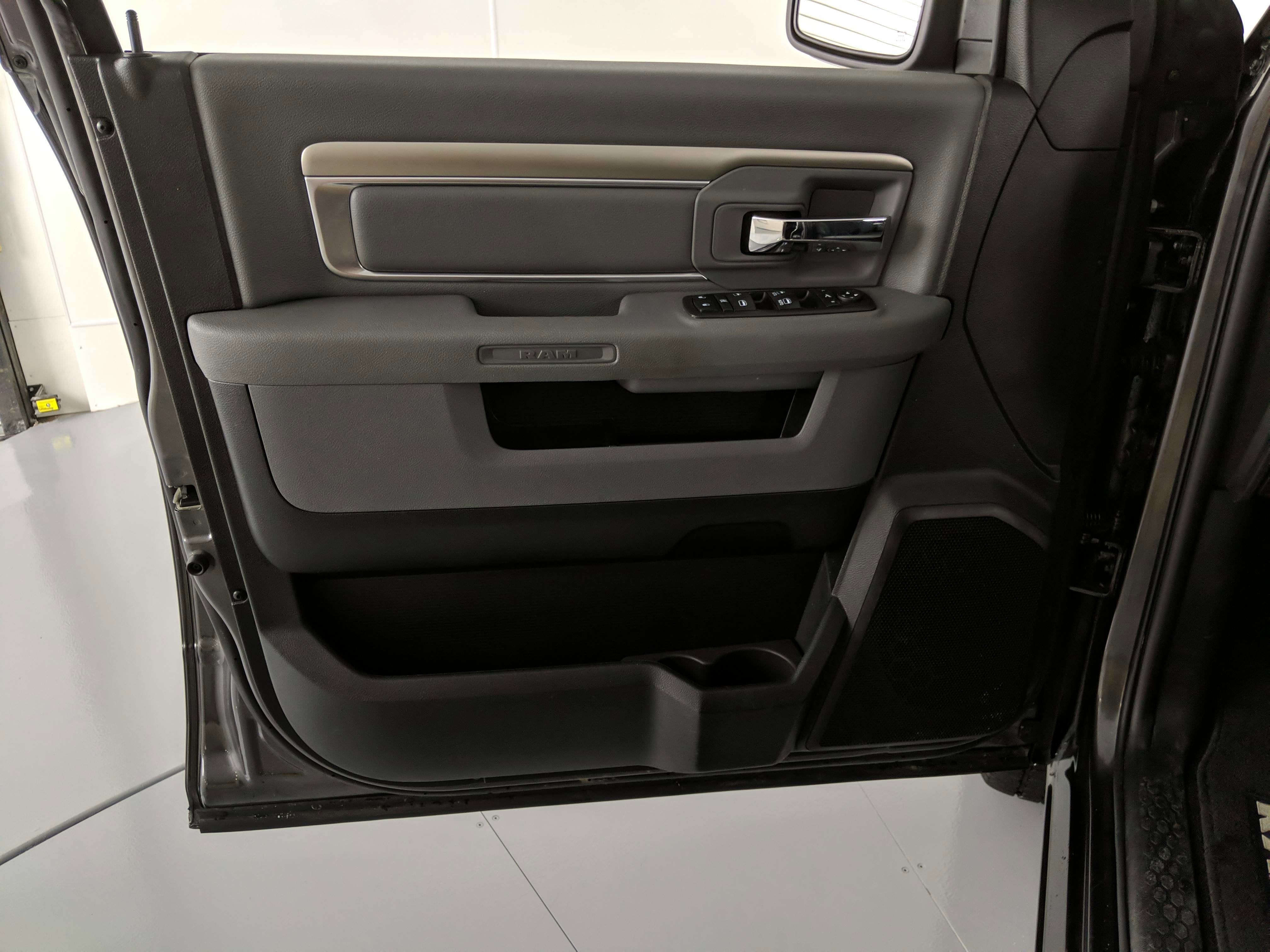 2019 RAM 1500 Classic Big Horn