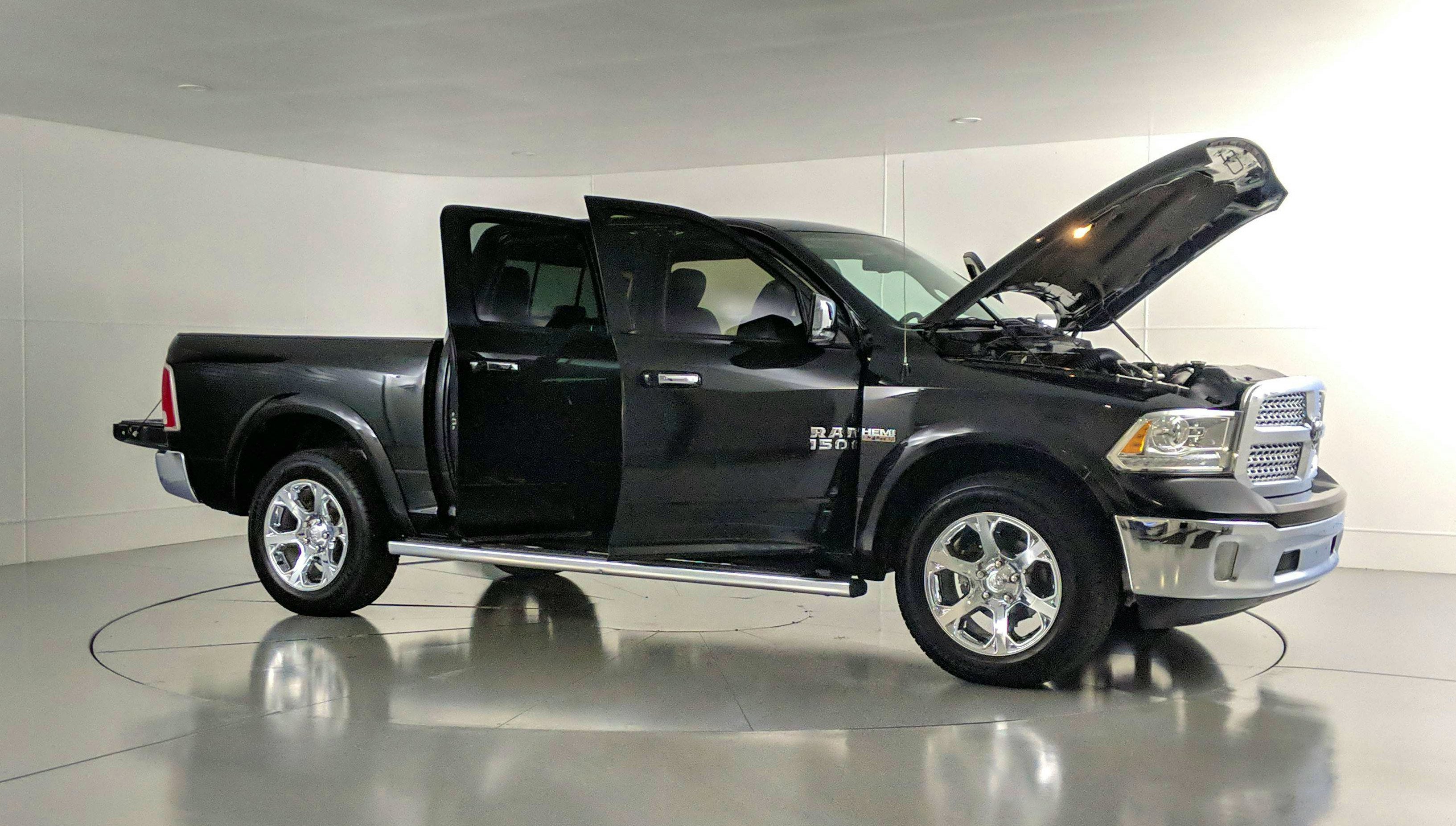 2017 RAM 1500 Laramie