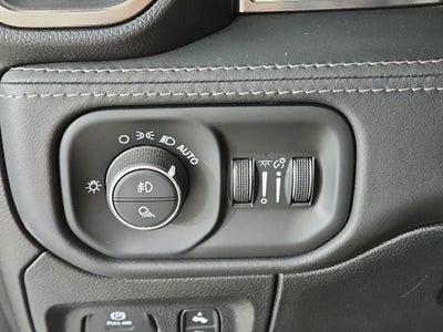2021 RAM Ram 1500 Limited