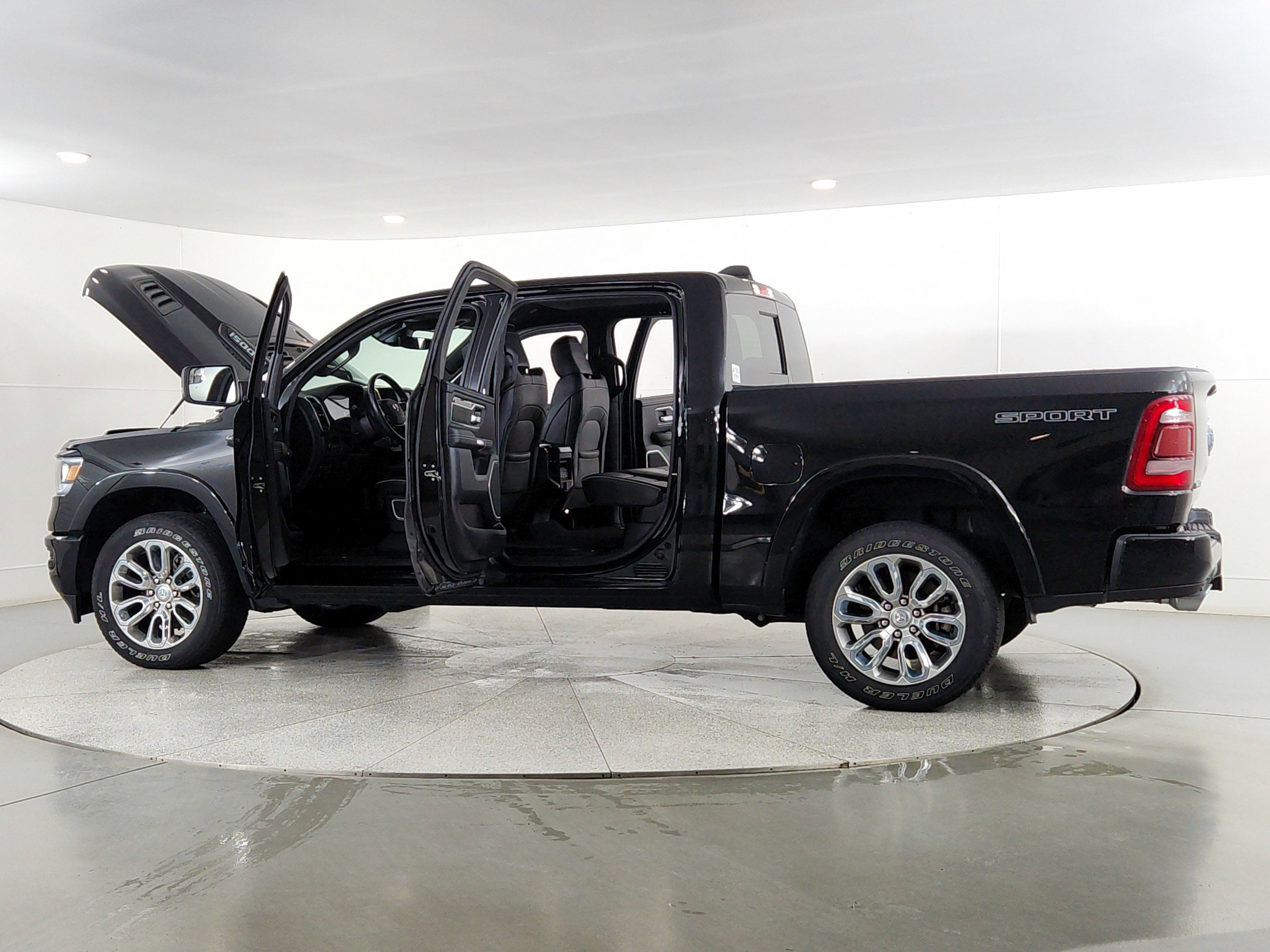 2022 RAM 1500 Laramie