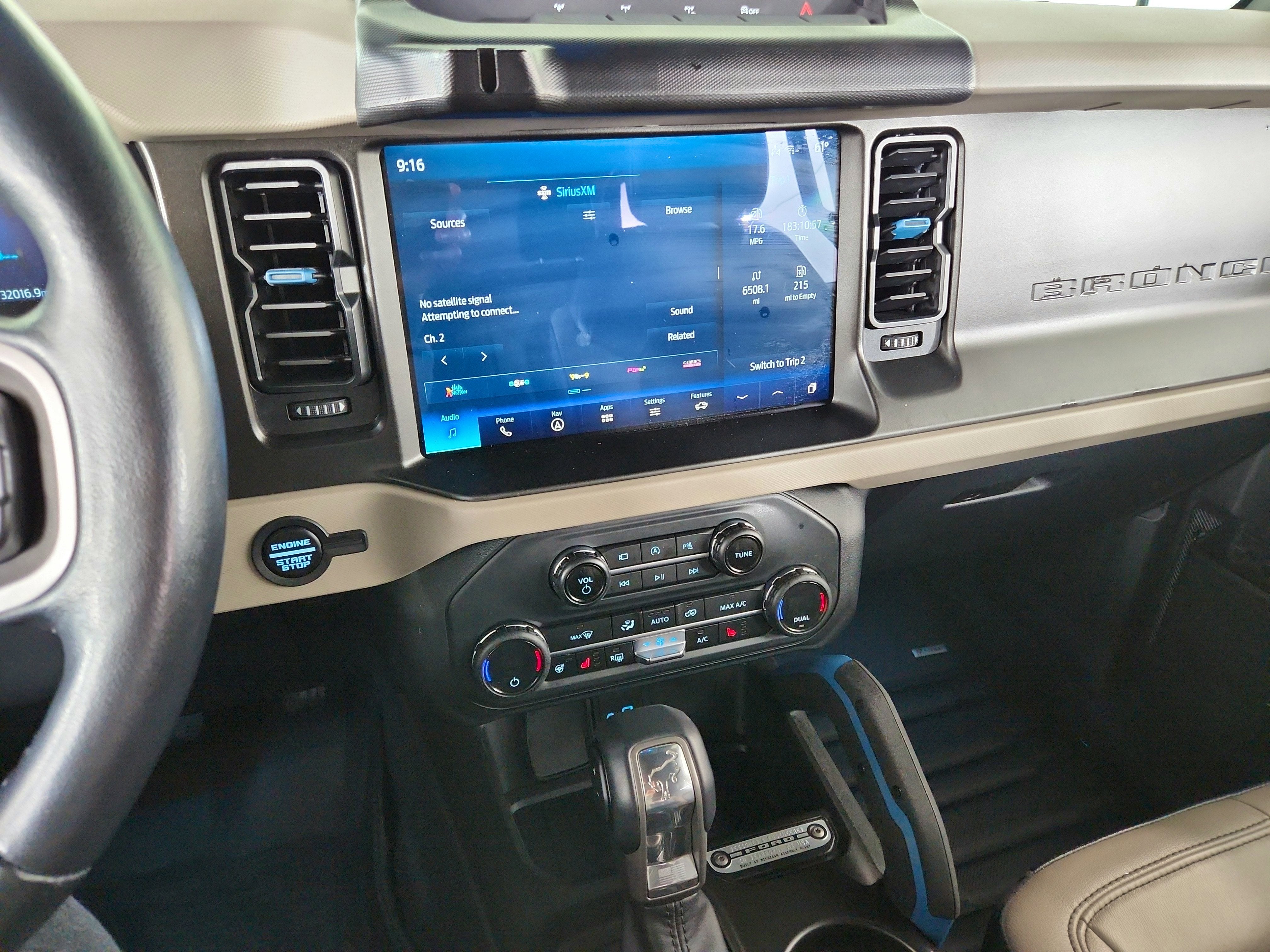 2023 Ford Bronco Base