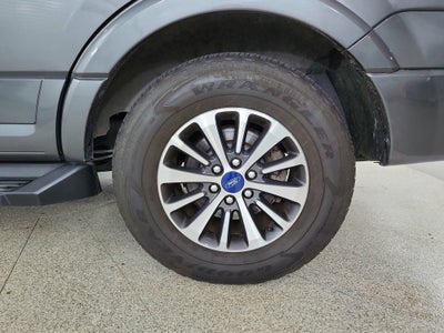 2016 Ford Expedition Base