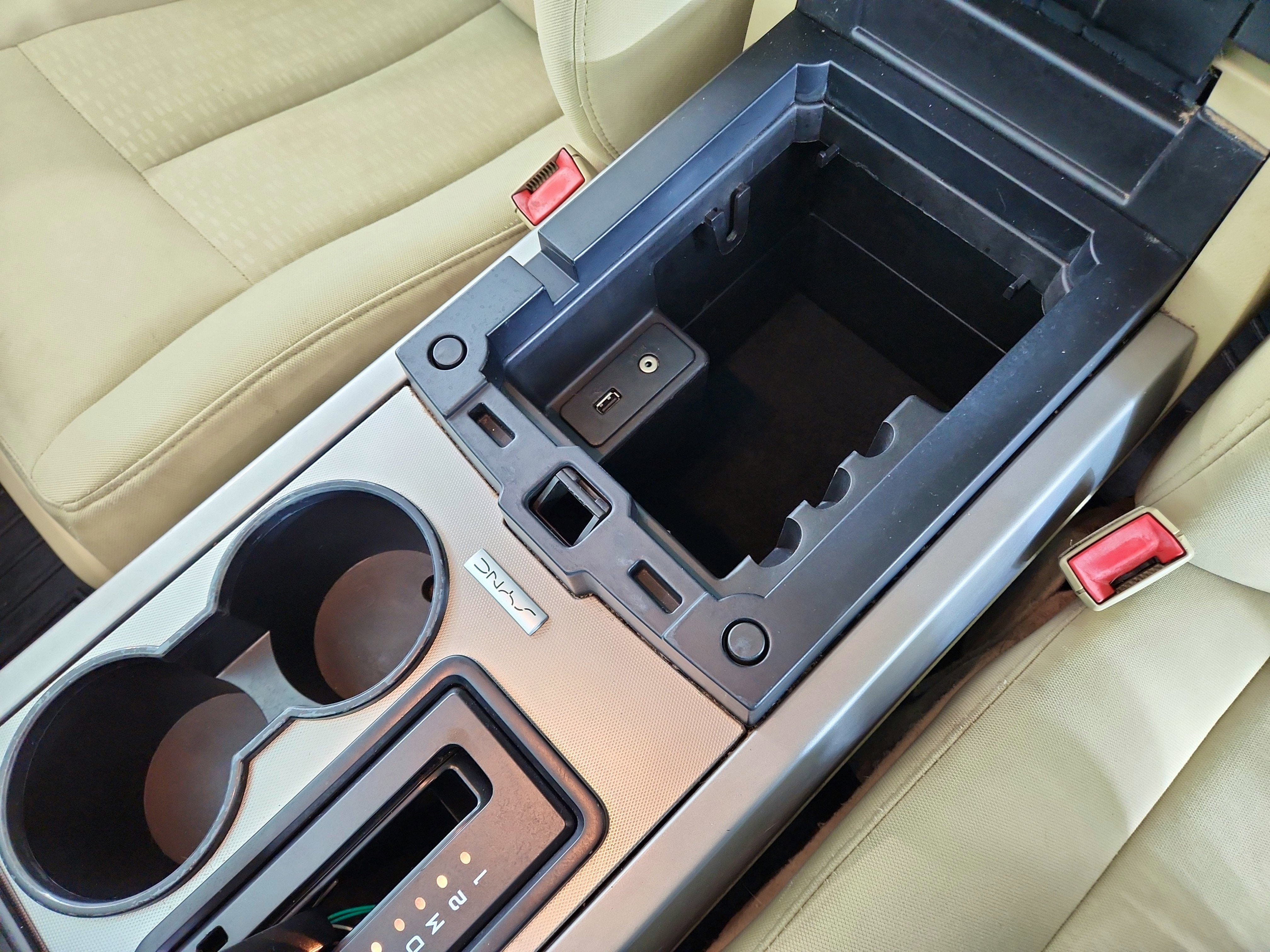 2016 Ford Expedition Base