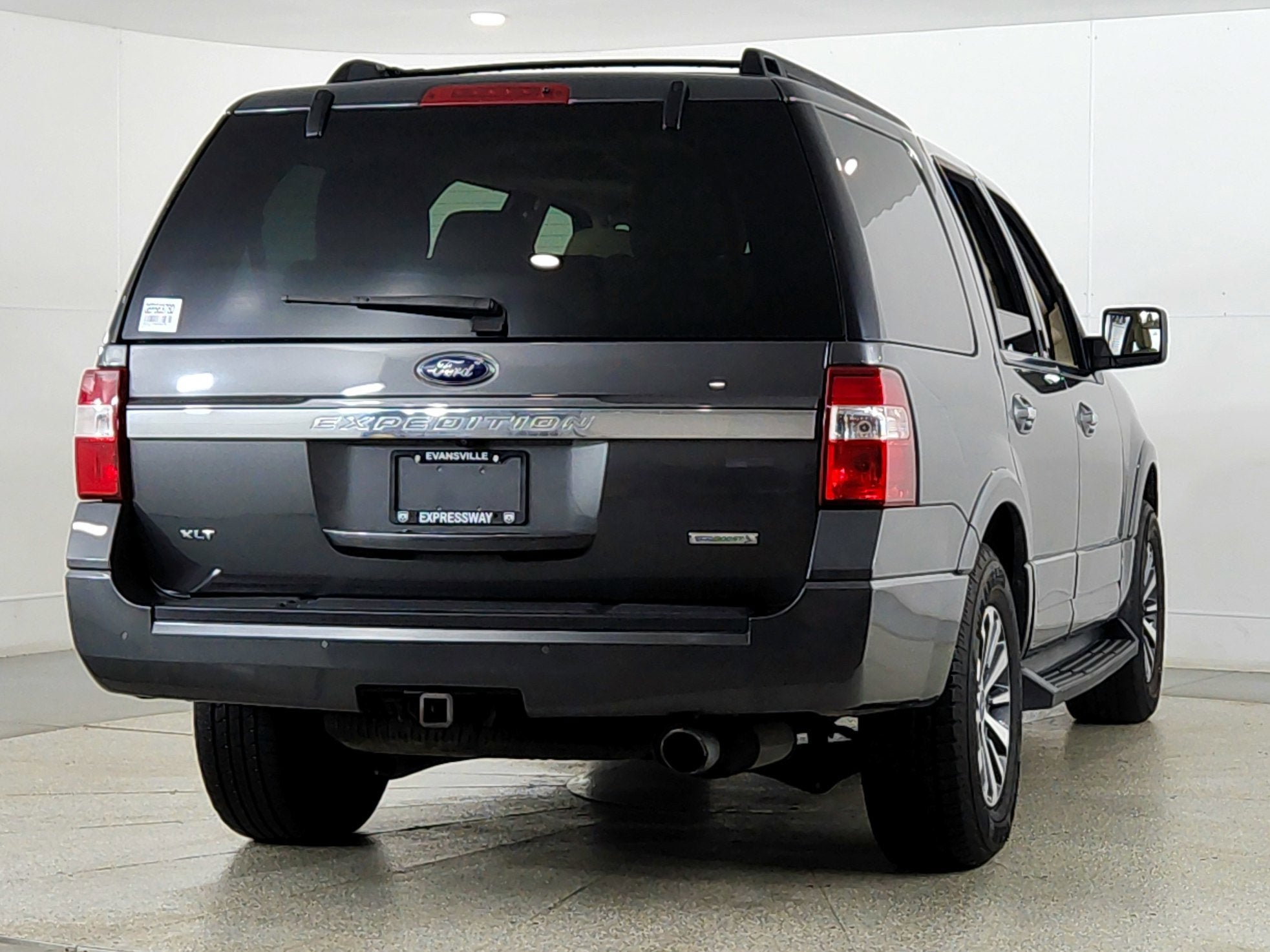 2016 Ford Expedition Base