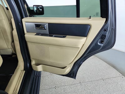 2016 Ford Expedition Base