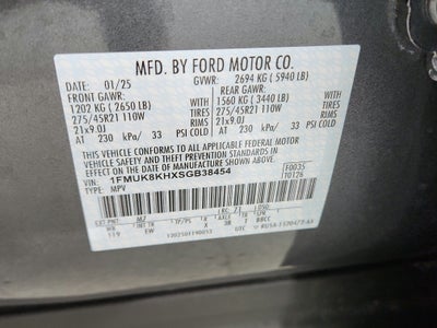 2025 Ford Explorer ST-Line