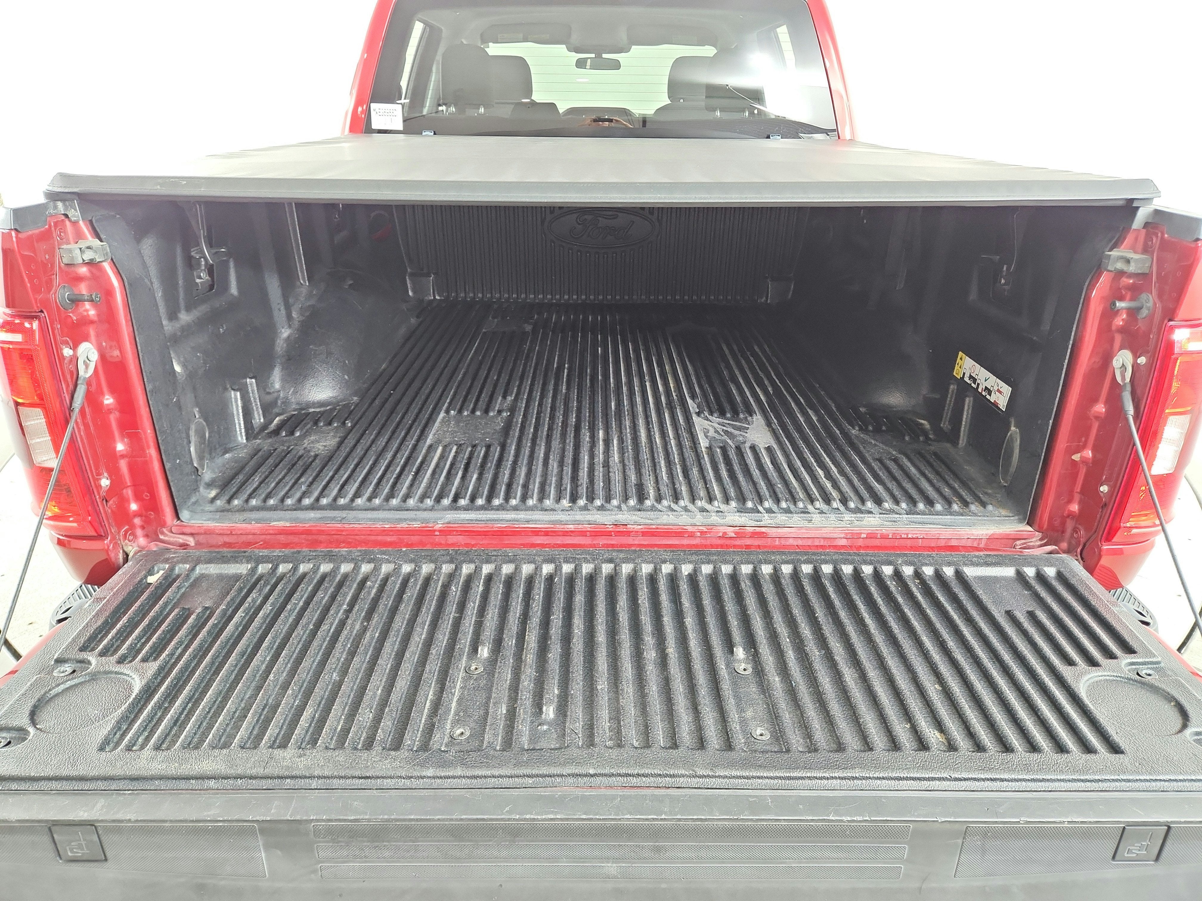 2021 Ford F-150 Base