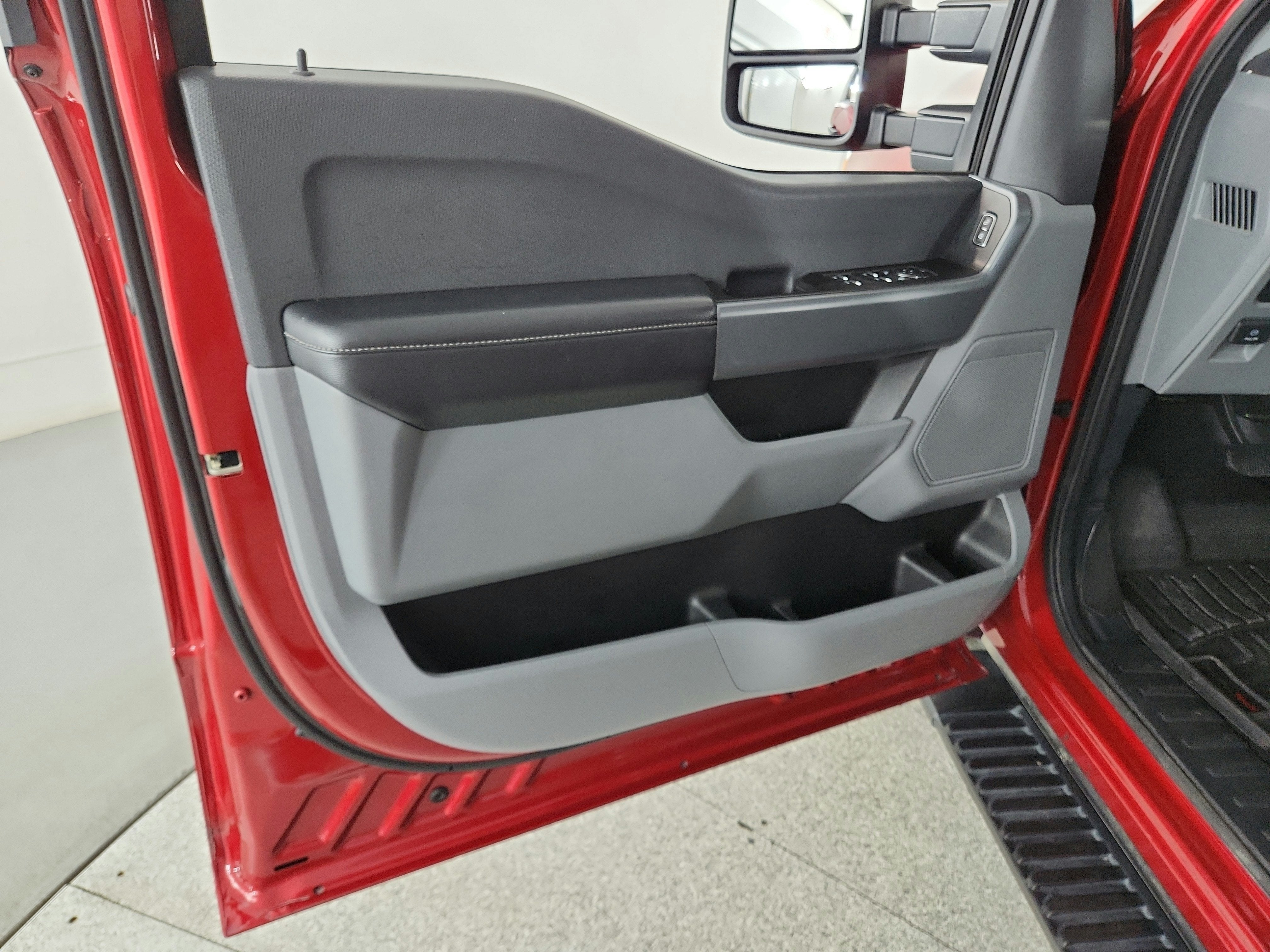 2021 Ford F-150 Base