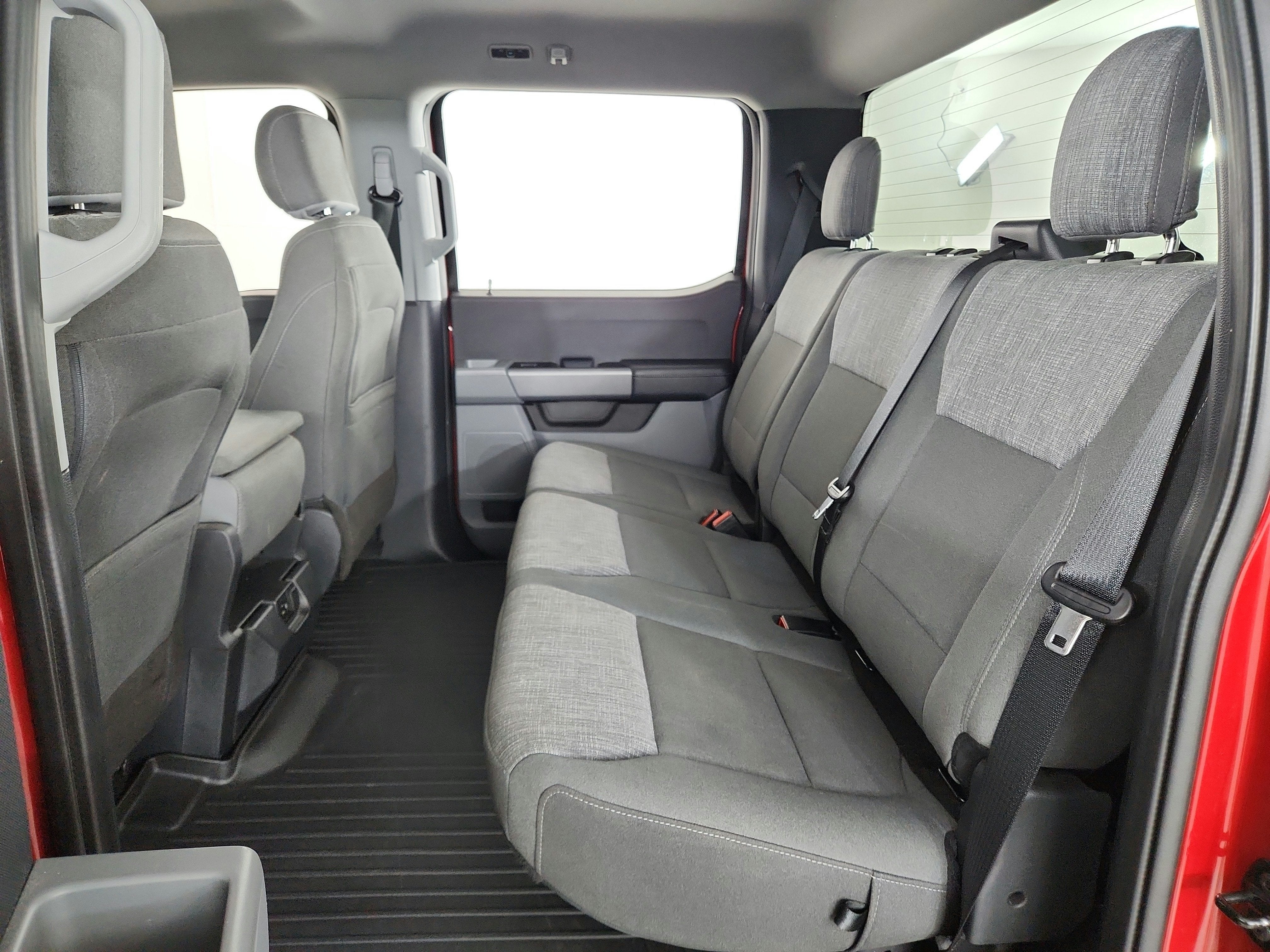2021 Ford F-150 Base