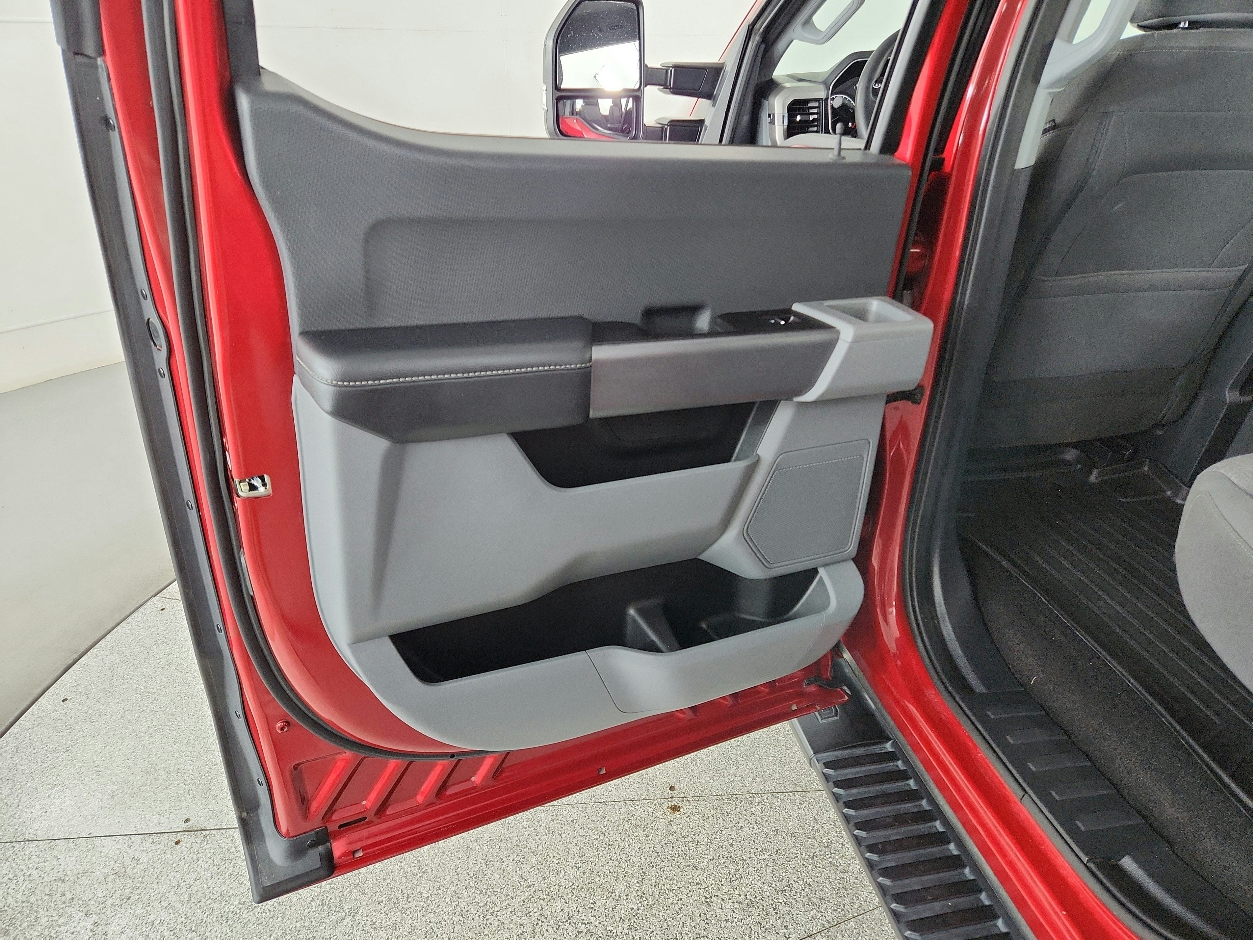 2021 Ford F-150 Base