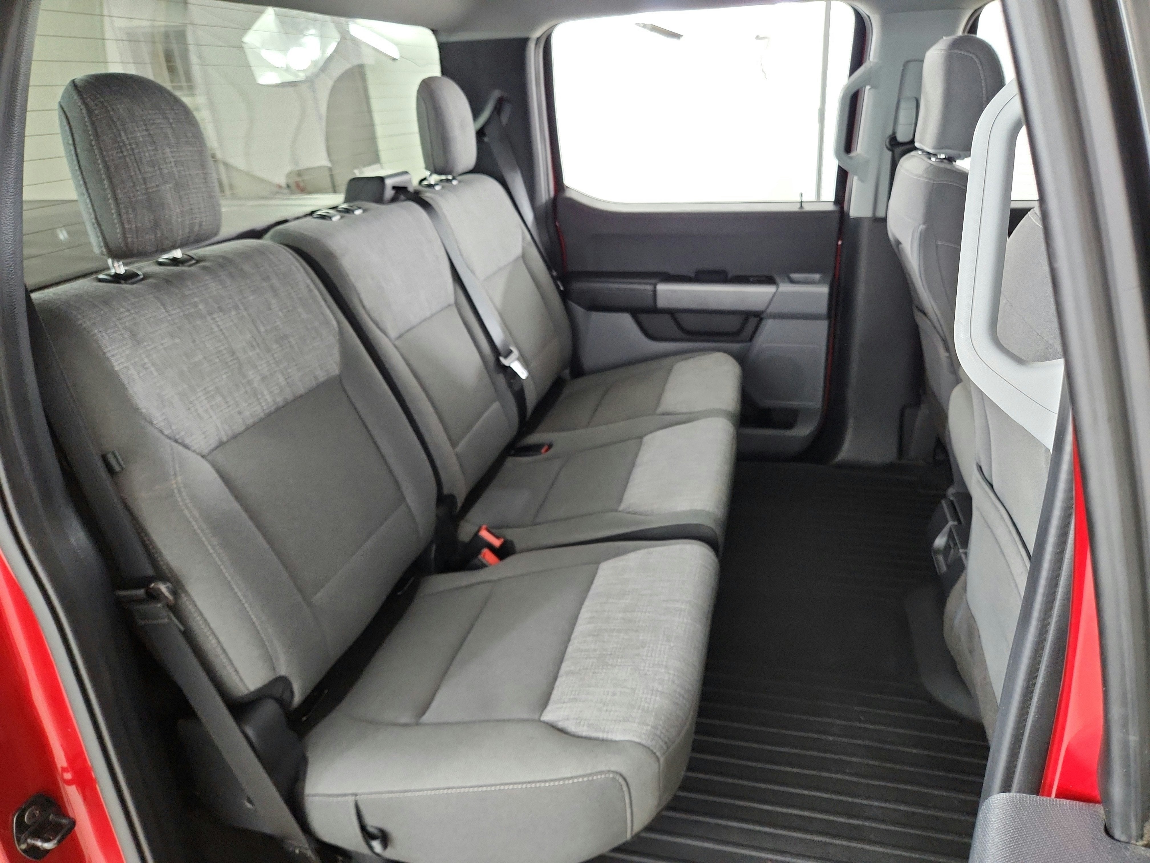 2021 Ford F-150 Base