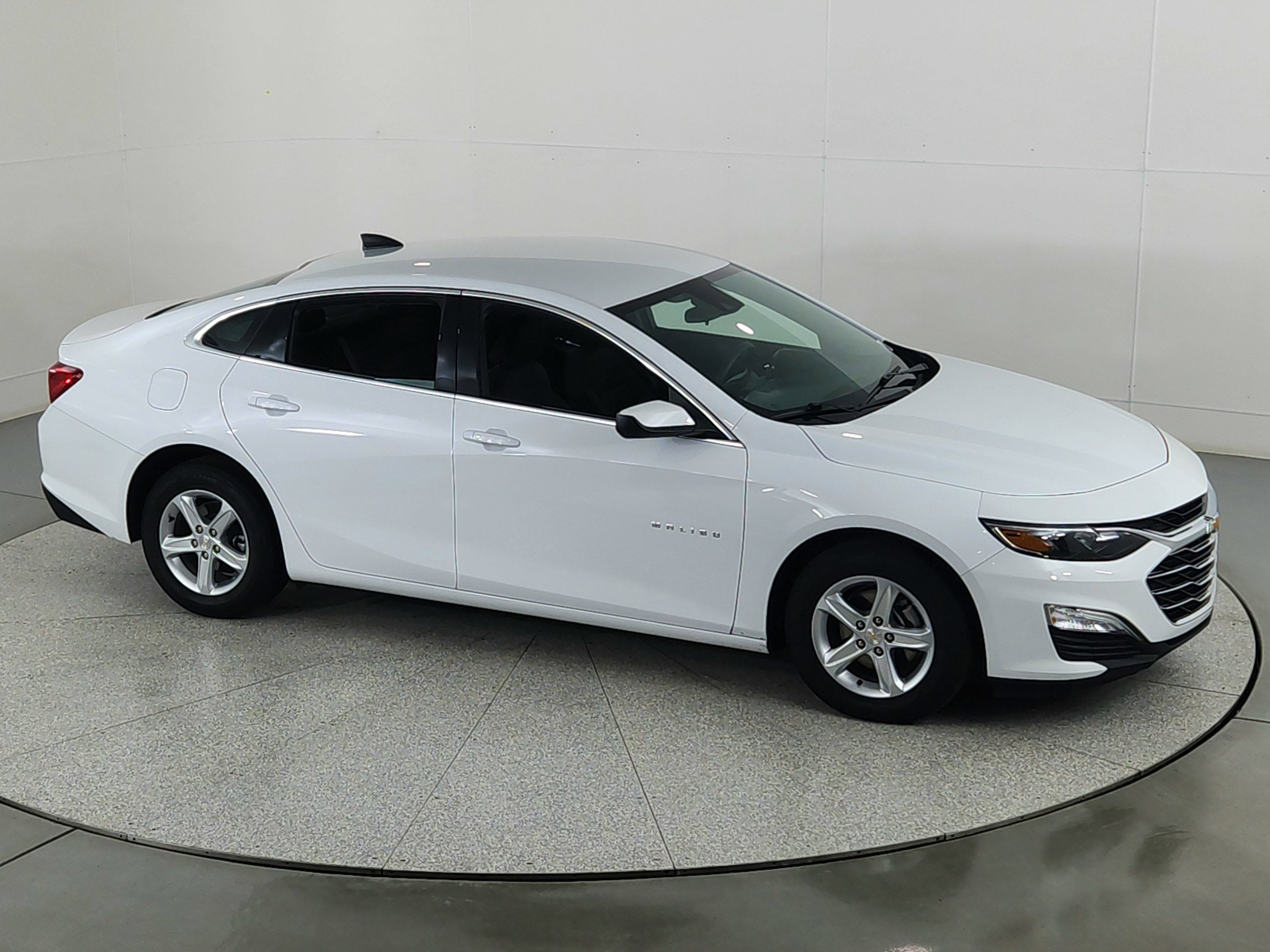 2024 Chevrolet Malibu LS